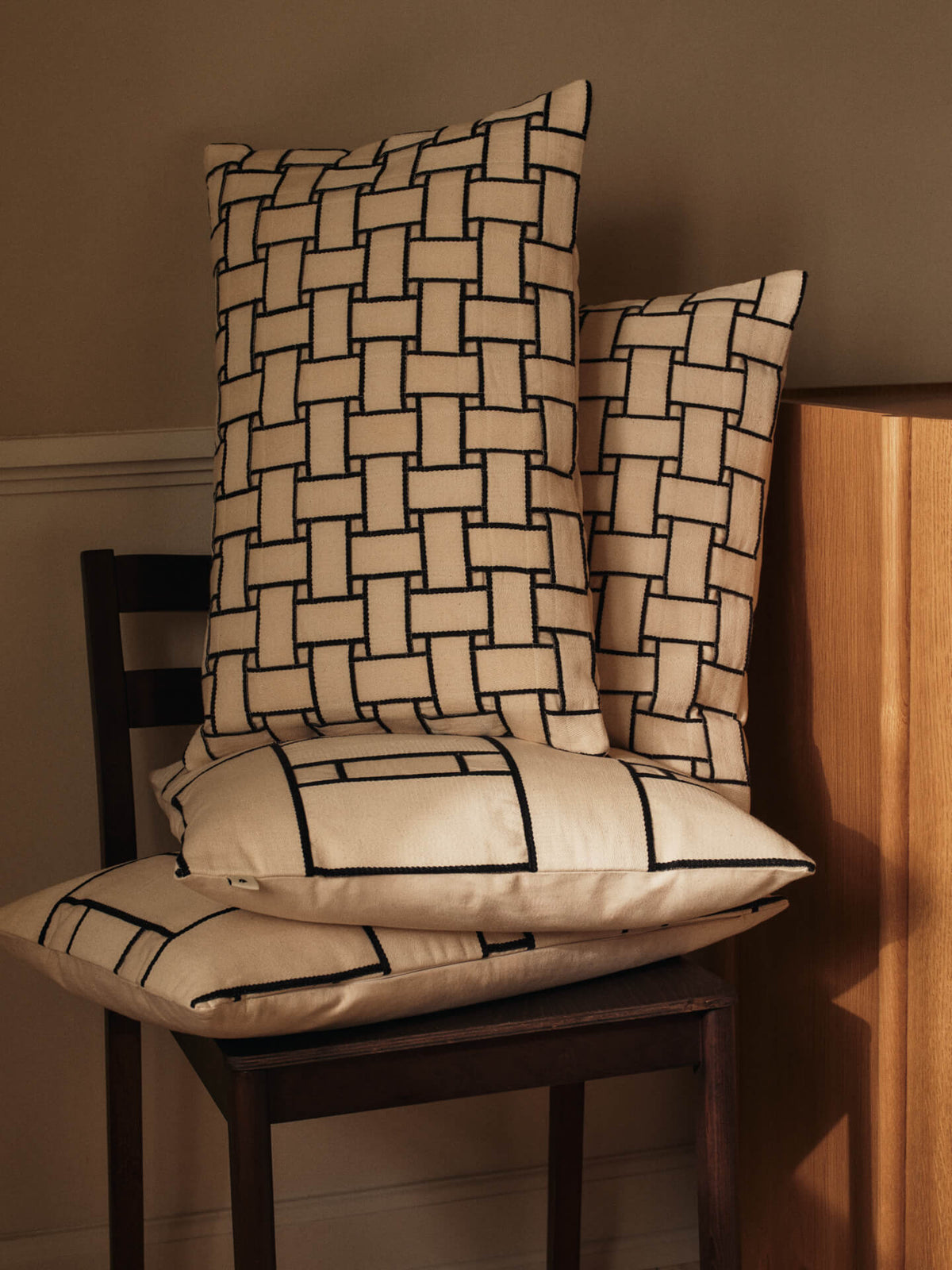 Ferm Living Lattice Cushion Rectangular Organic Cotton Off-White/Black