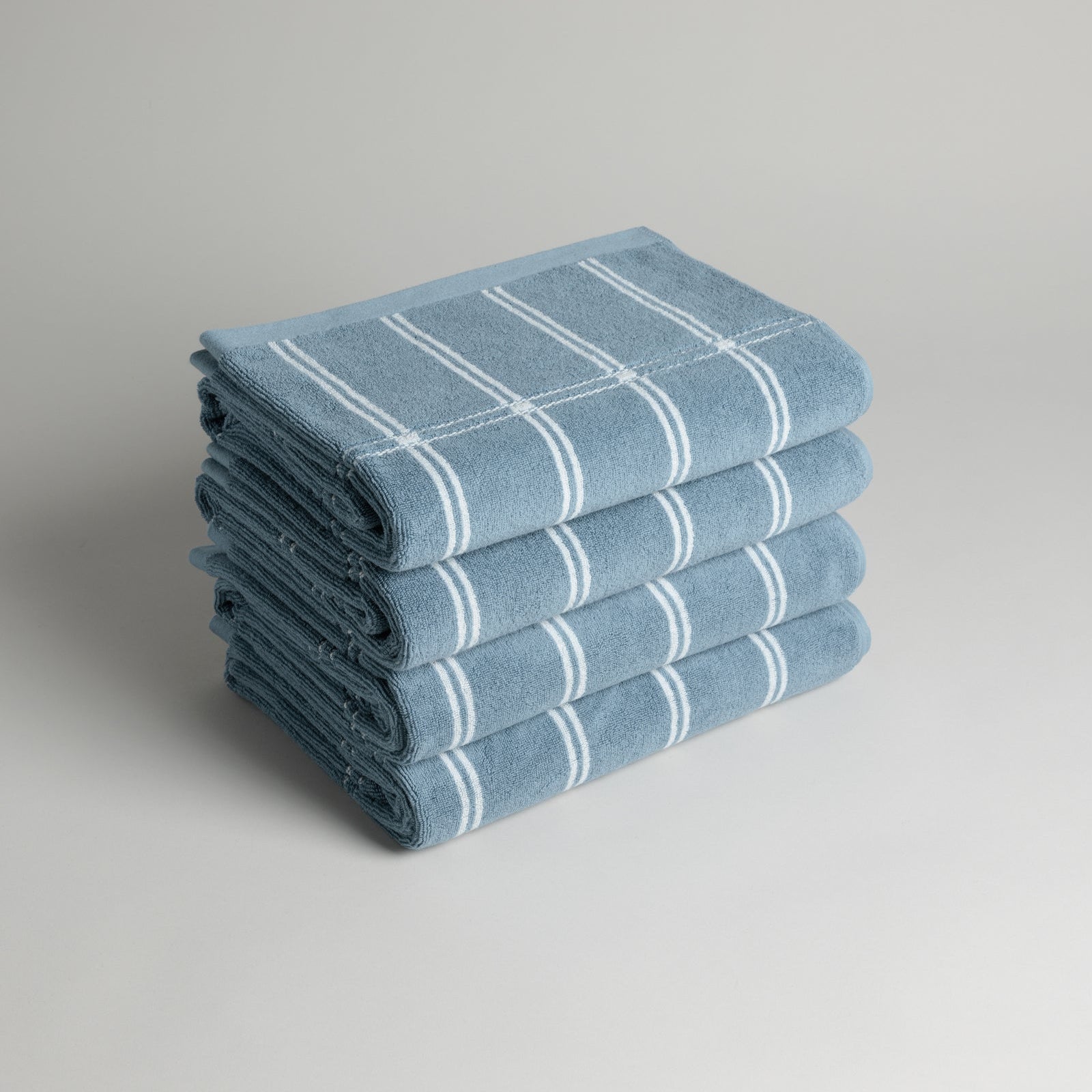 Baina Sorn Bath Towel - Celeste / Chalk