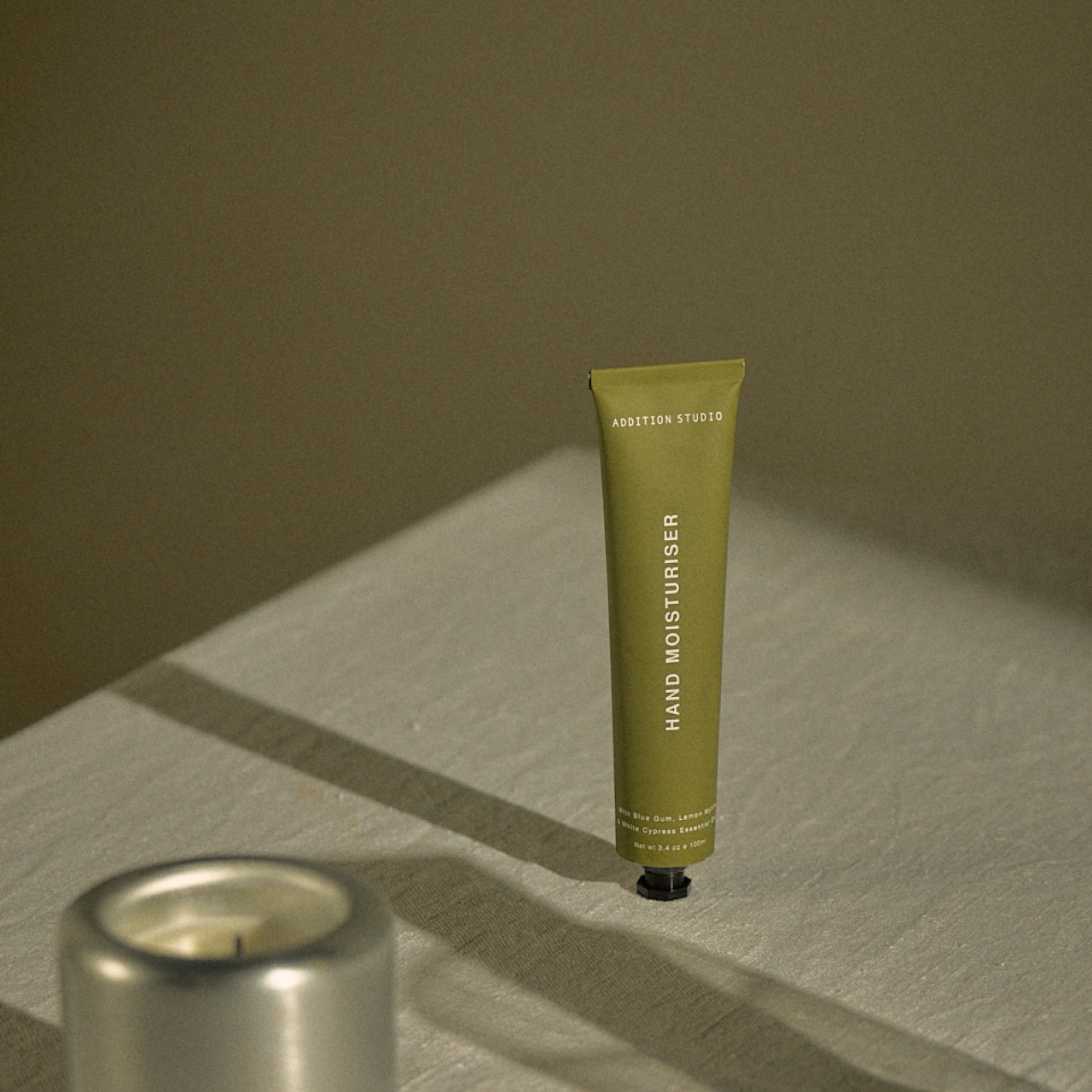 https://cdn.shopify.com/s/files/1/0277/3070/6514/files/AS_HAND_MOISTURE_1280X1280_FA01.jpg?v=1754527712