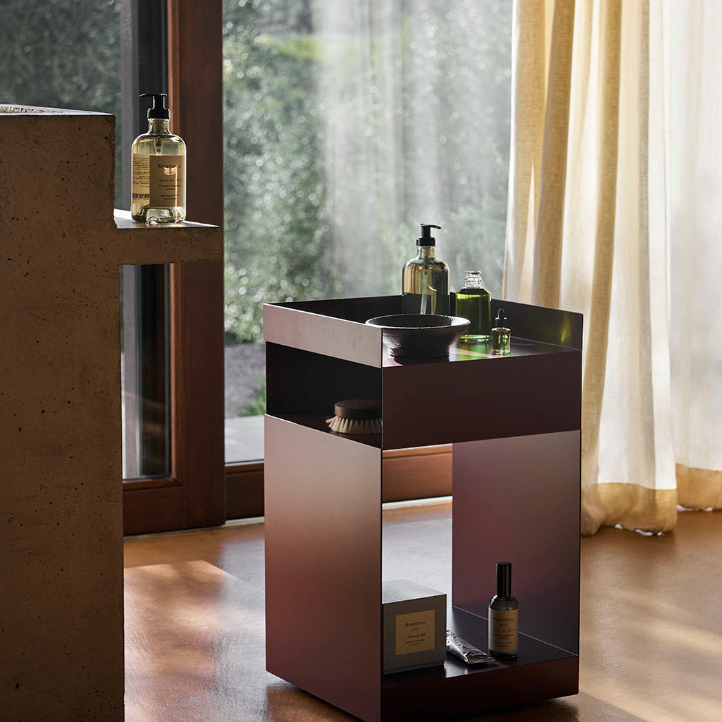 &Tradition Rotate SC73 Plum