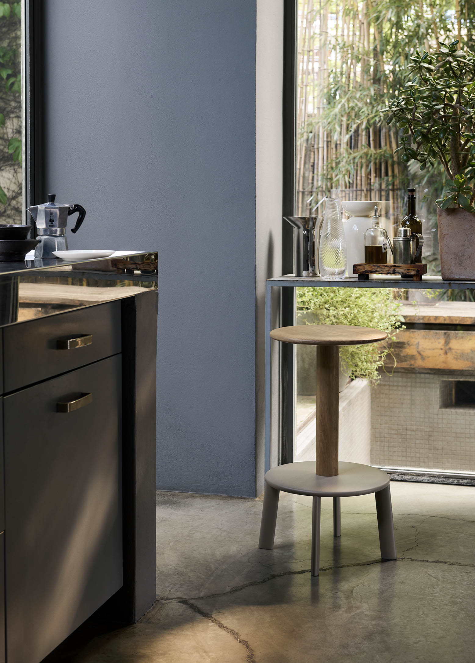 &Tradition Massif Bar Stool Oak Grey Beige