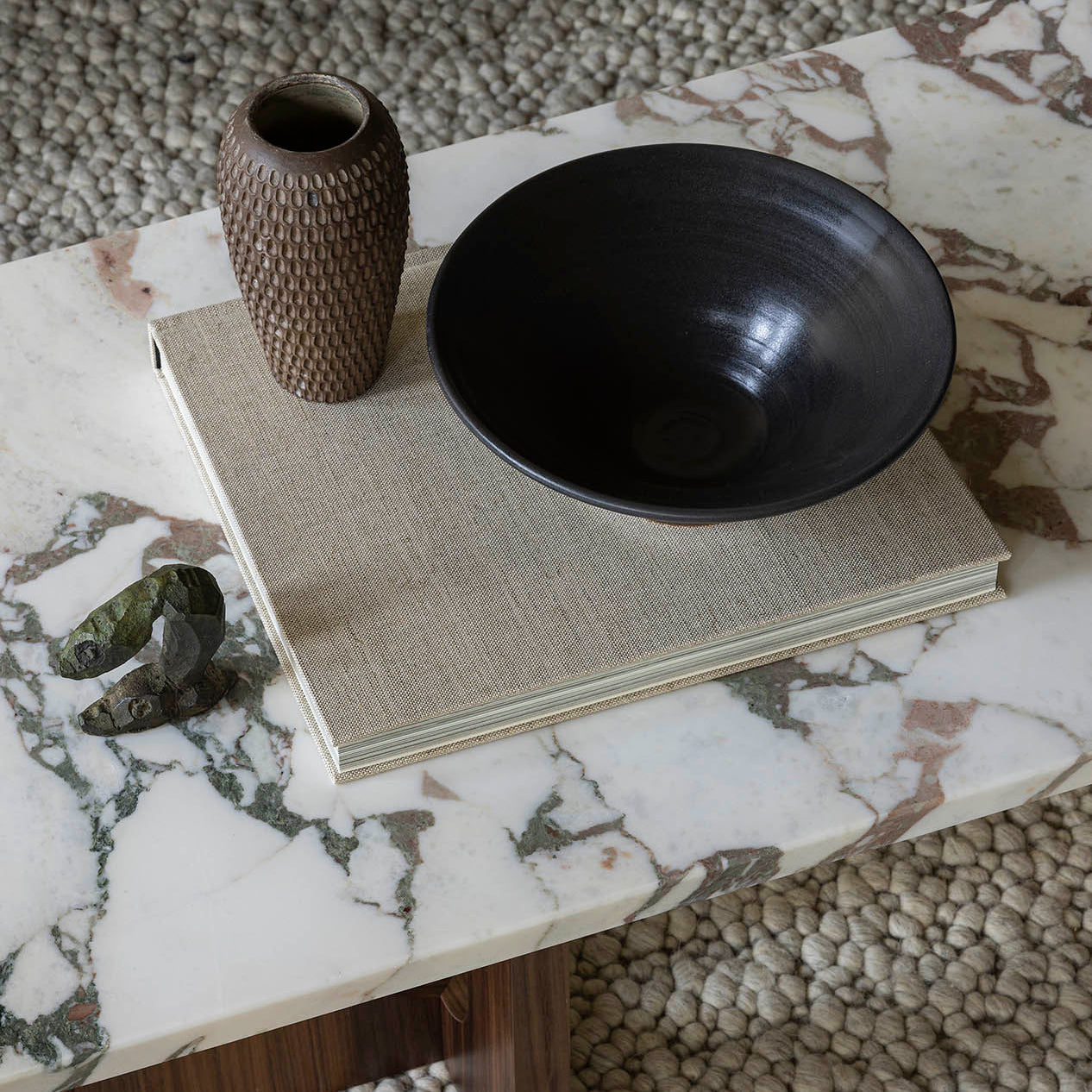 Audo Androgyne Lounge Table Dark Stained Oak Calcatta Viola