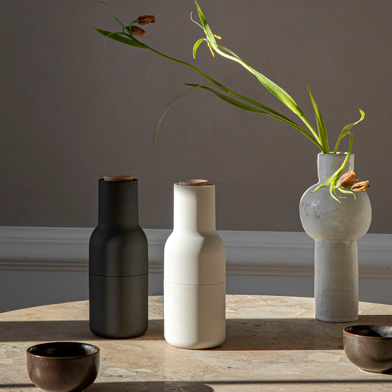 Audo Copenhagen Bottle Grinder Ash Carbon Beech