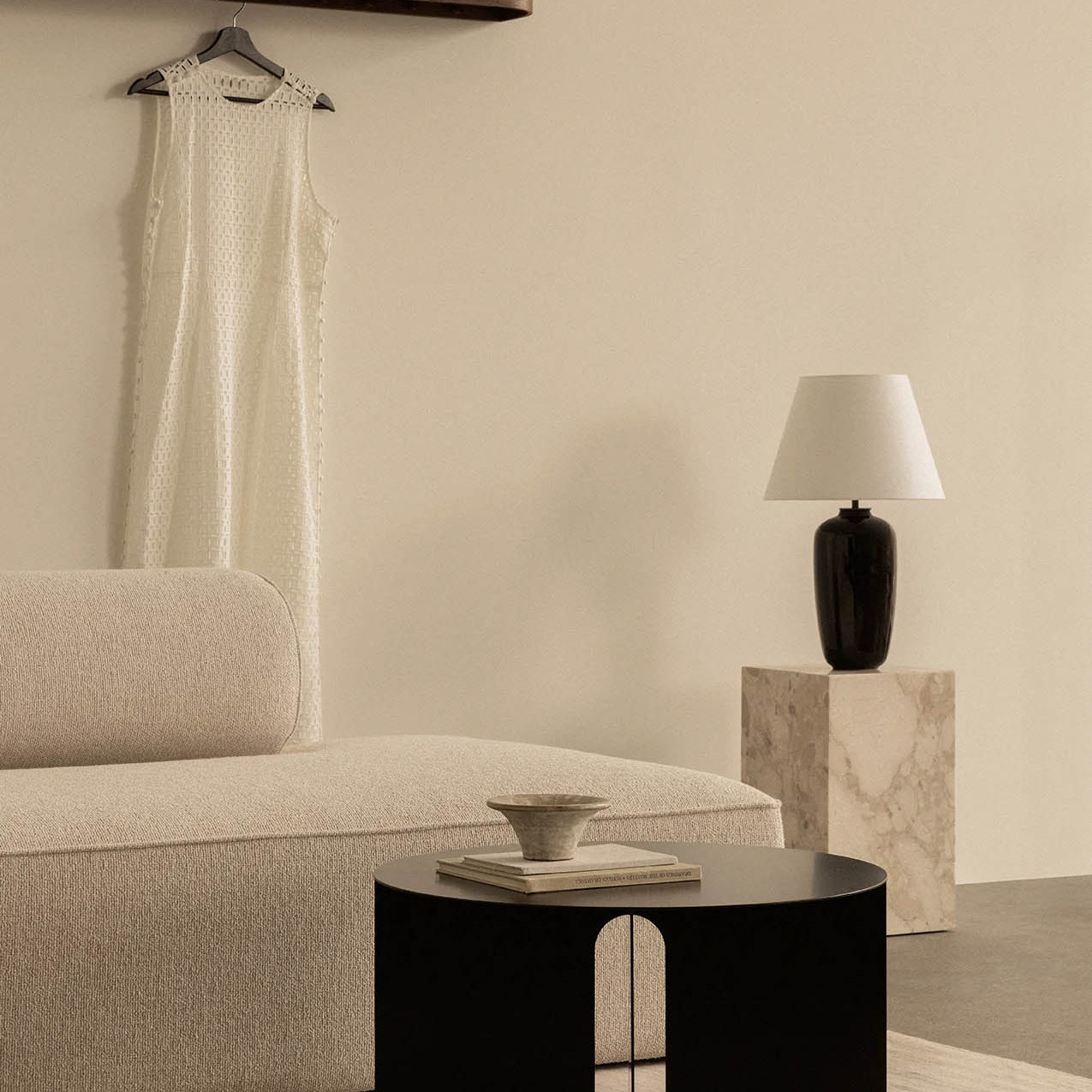 Audo Copenhagen Epoch Shelf with Rack - Dark Stained Oak/Black