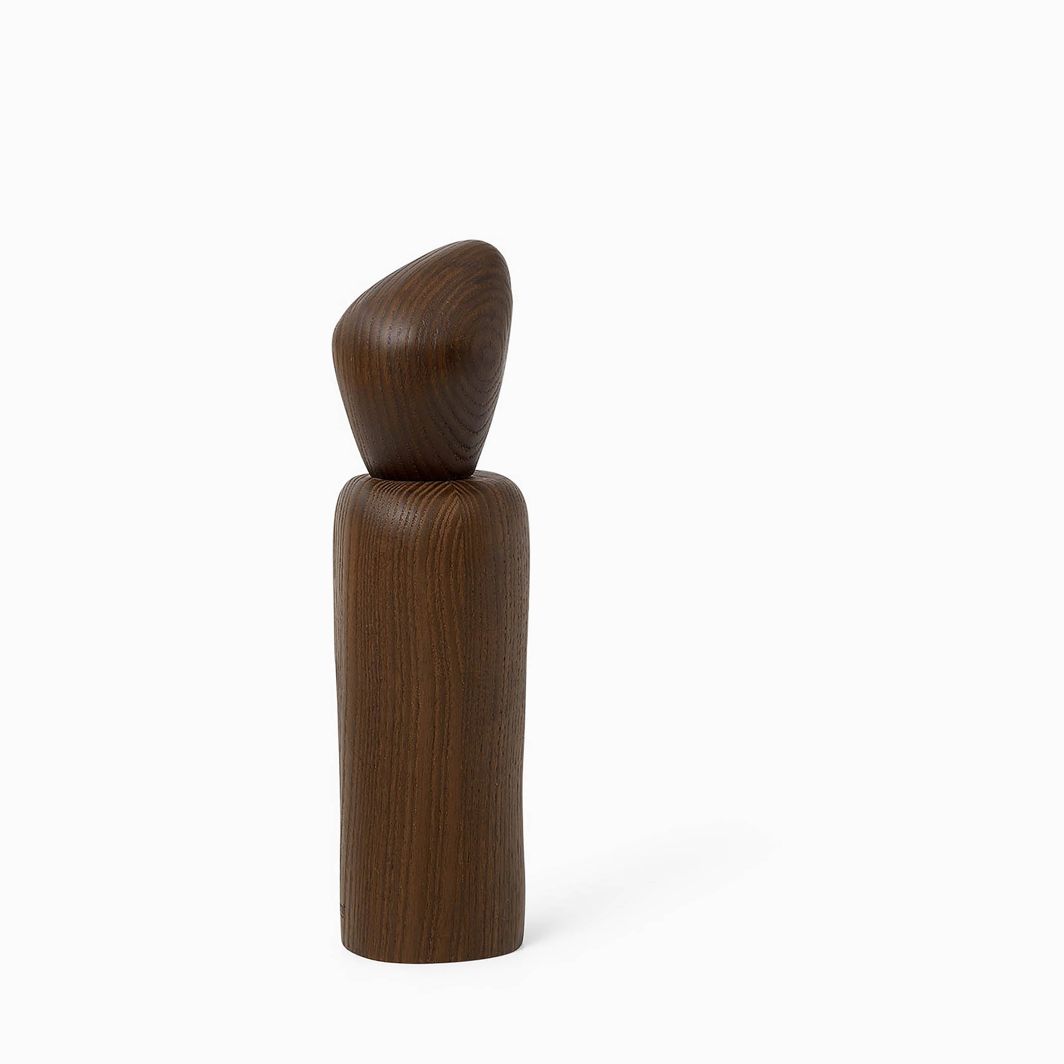Ferm Living Cairn Grinder - Dark Brown Ash