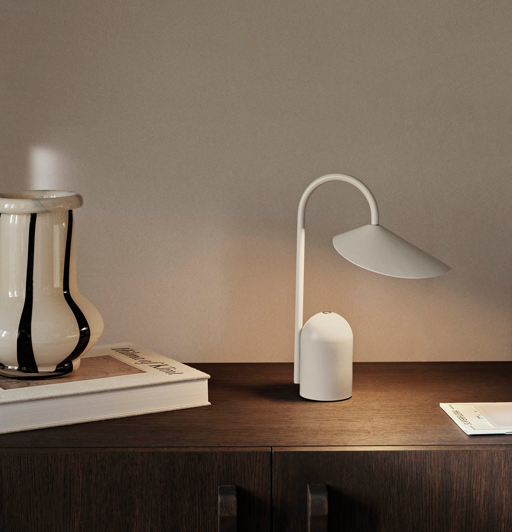 Ferm Living Arum Portable Lamp Cashmere