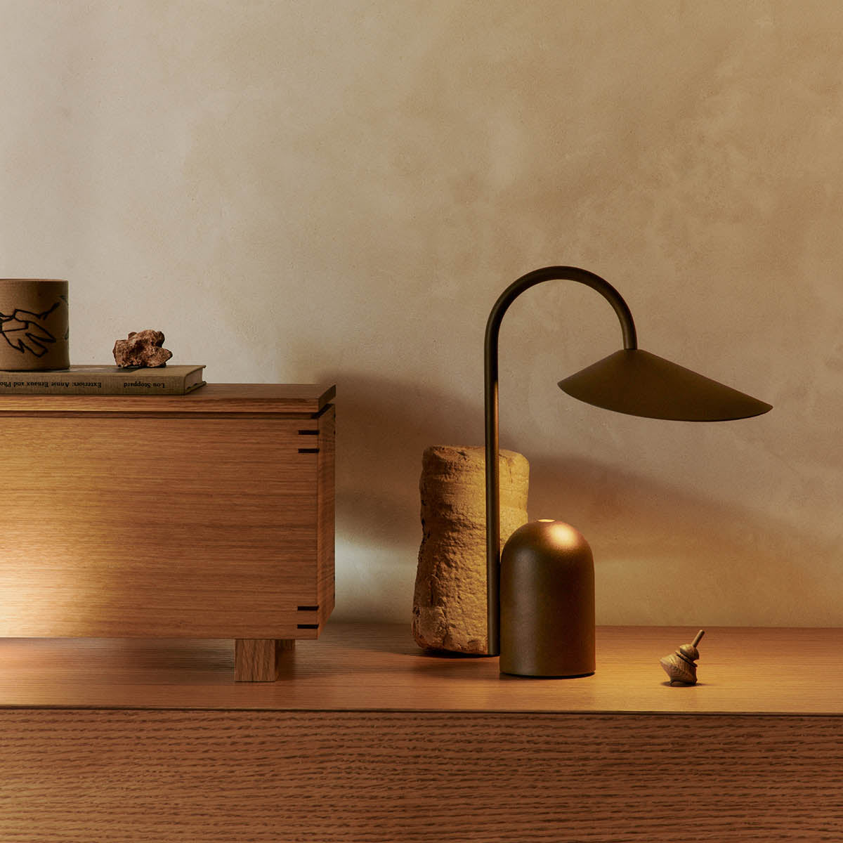 Ferm Living Arum Portable Lamp Dark Chocolate