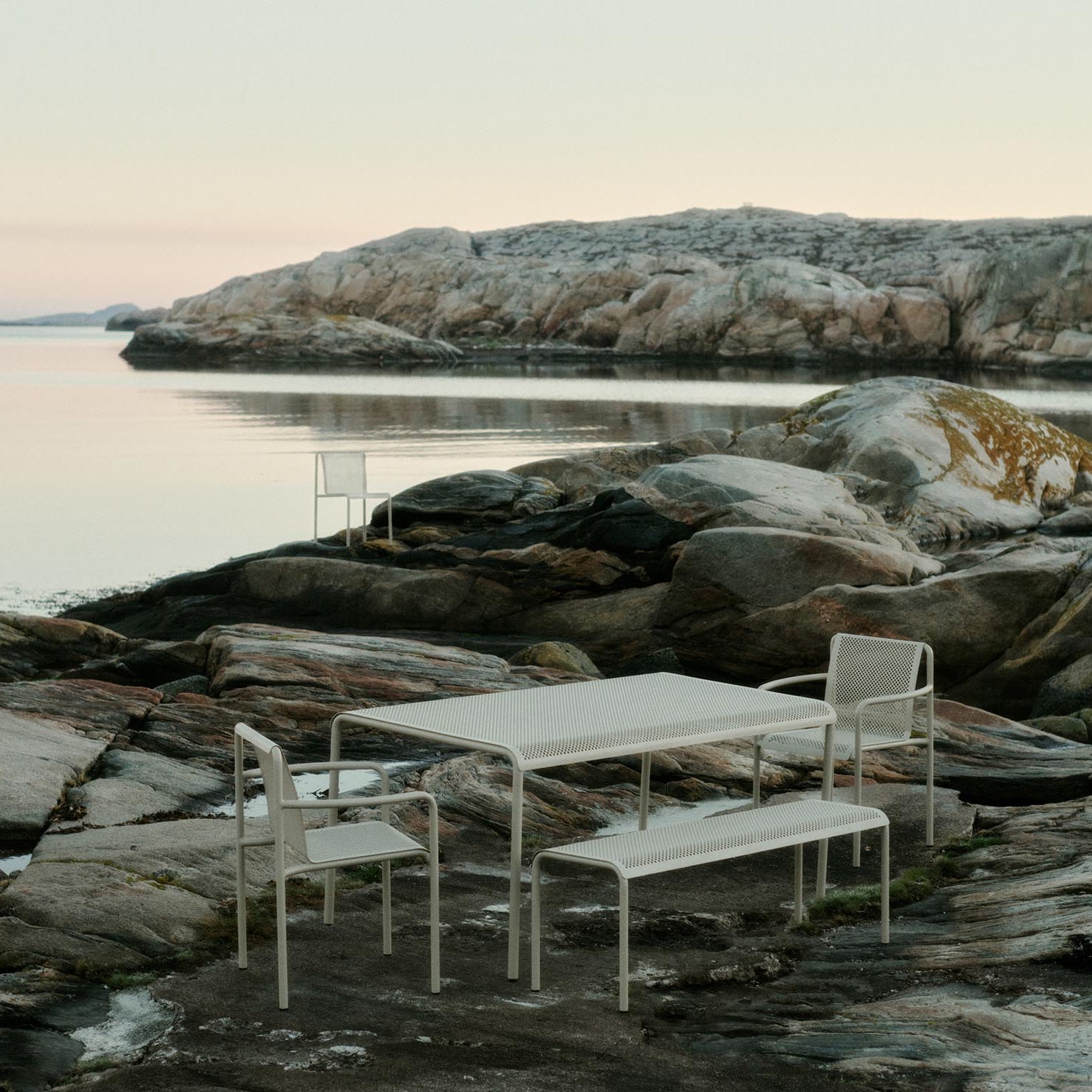 Ferm Living Dapple Bench Cashmere