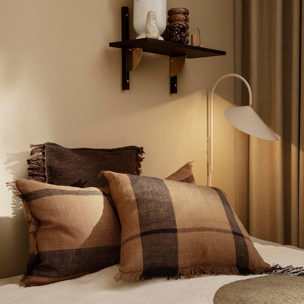 Ferm Living Dry Cushion 50x50cm - Sugar Kelp/Black