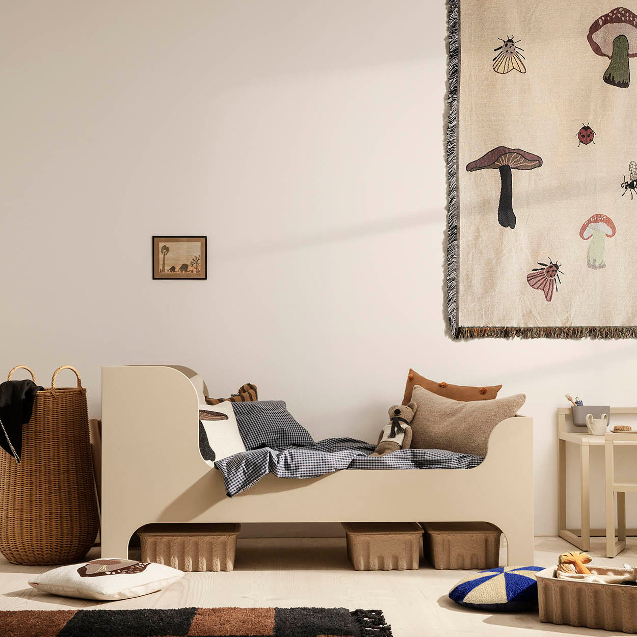 Ferm Living Sill Junior Bed Cashmere
