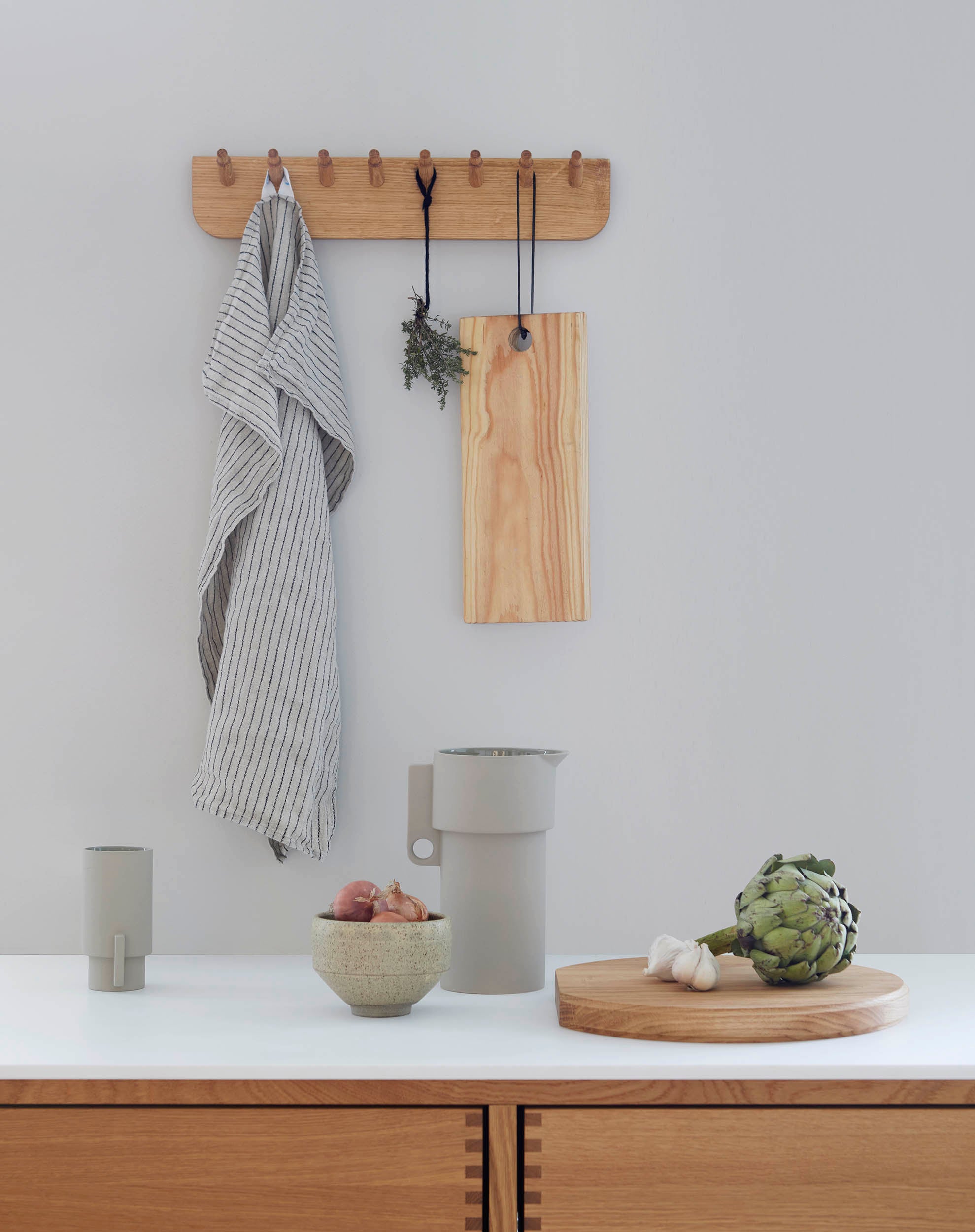 Form & Refine Echo Coat Rack 40cm White Oak