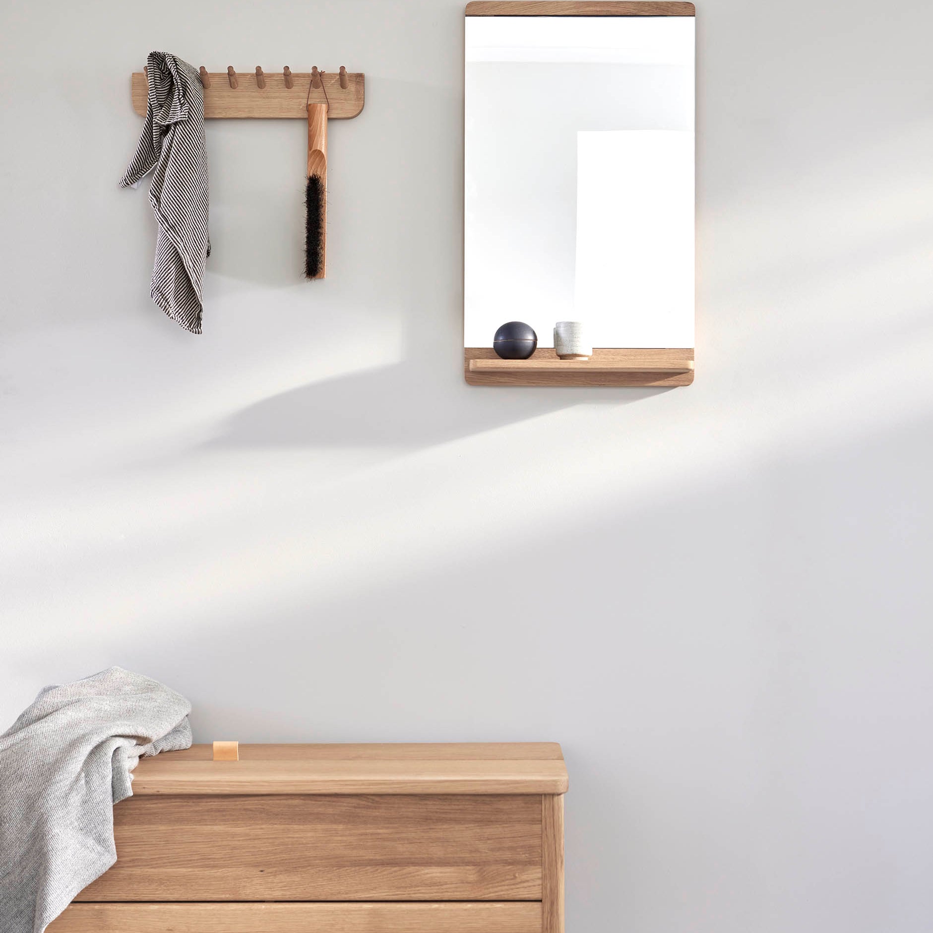 Form & Refine Echo Coat Rack 40cm White Oak