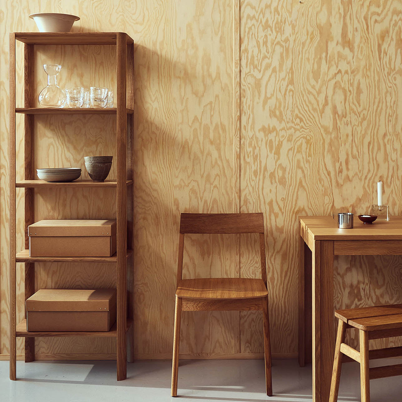 Form & Refine Lean Shelf 0.5x5m Oak