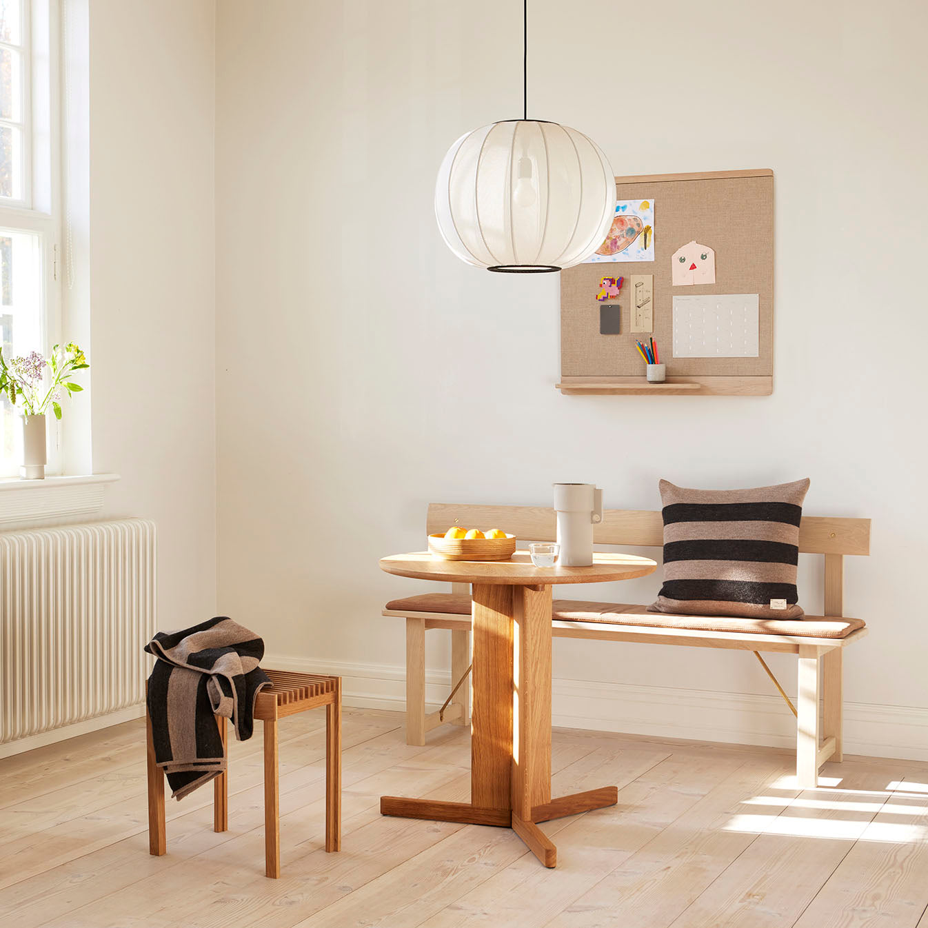 Form & Refine Rim Pinboard