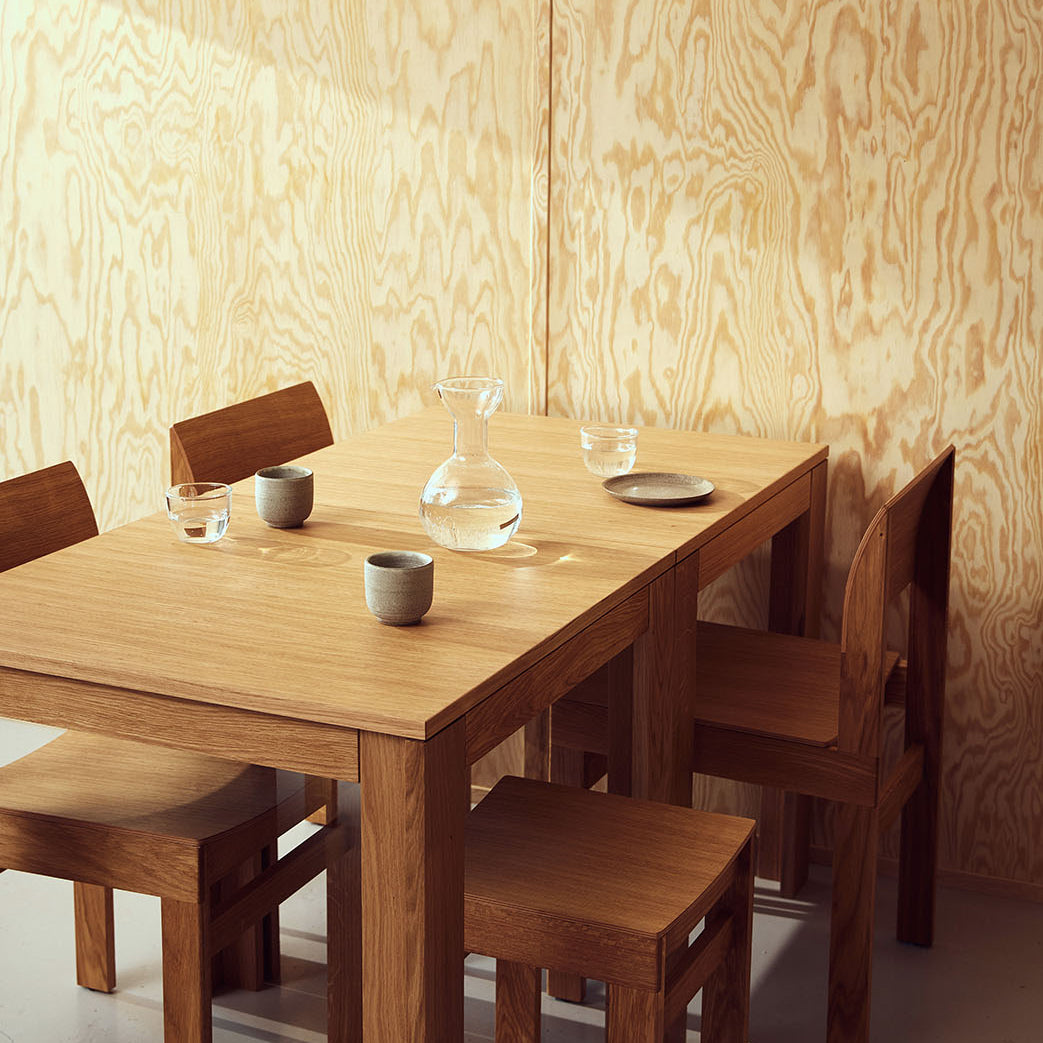 Form & Refine Sonder Stool