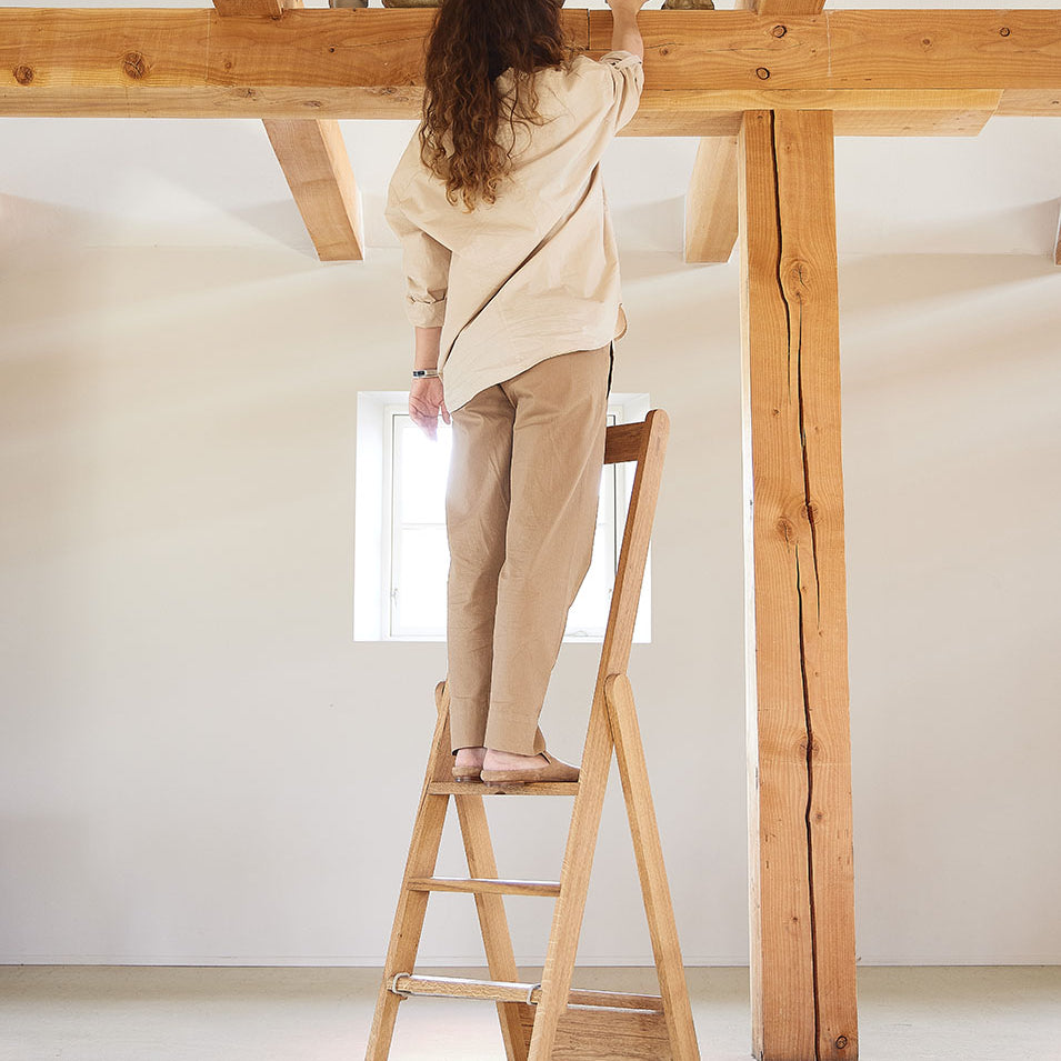 Form & Refine Step by Step Ladder Oak