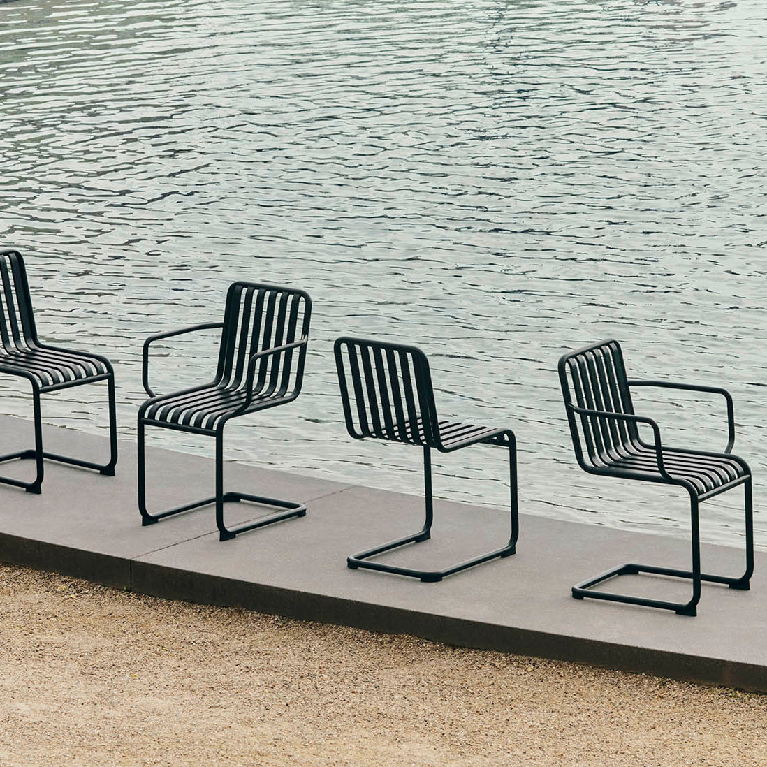 HAY Palissade Cantilever chair Anthracite