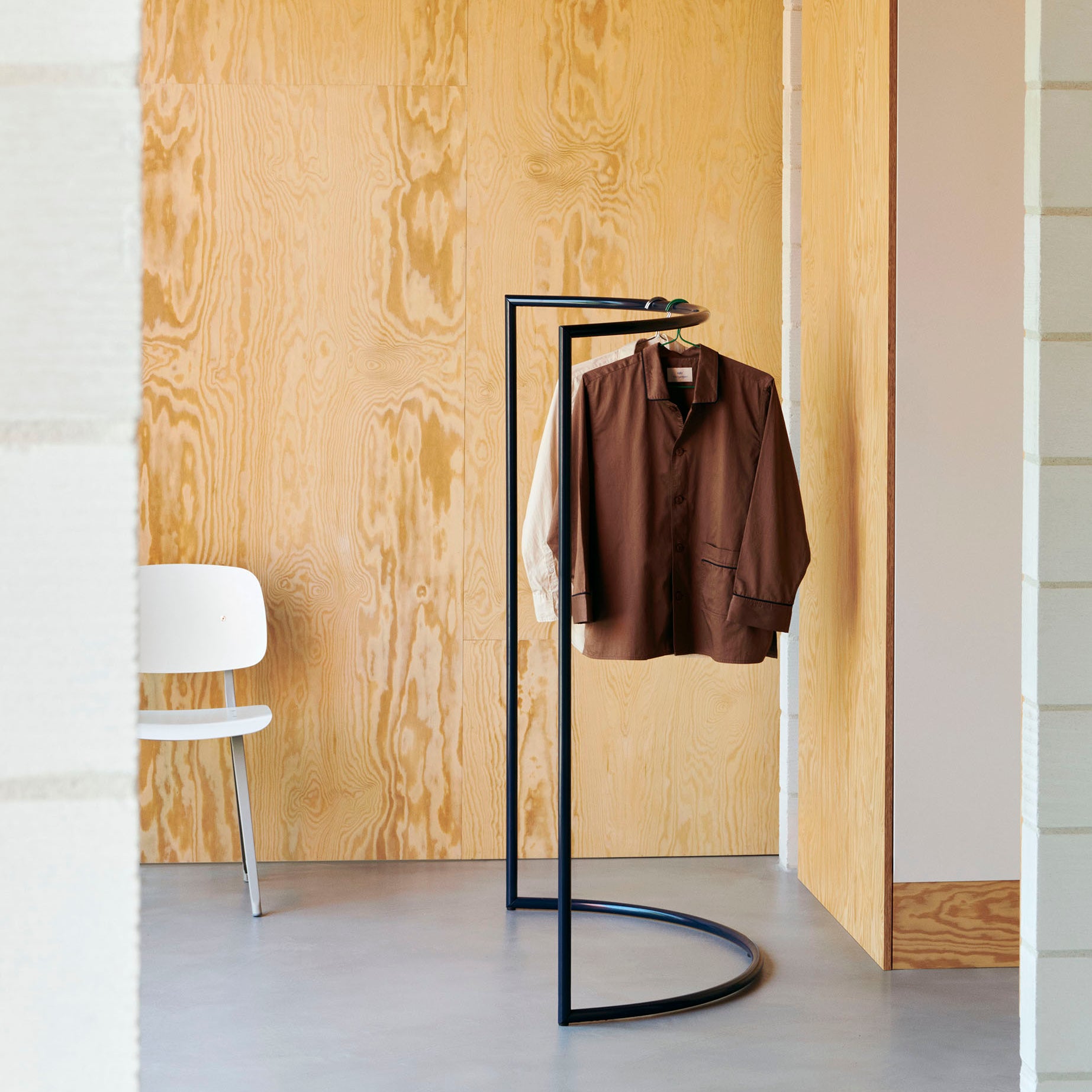 HAY Colour Rack C Shape Black