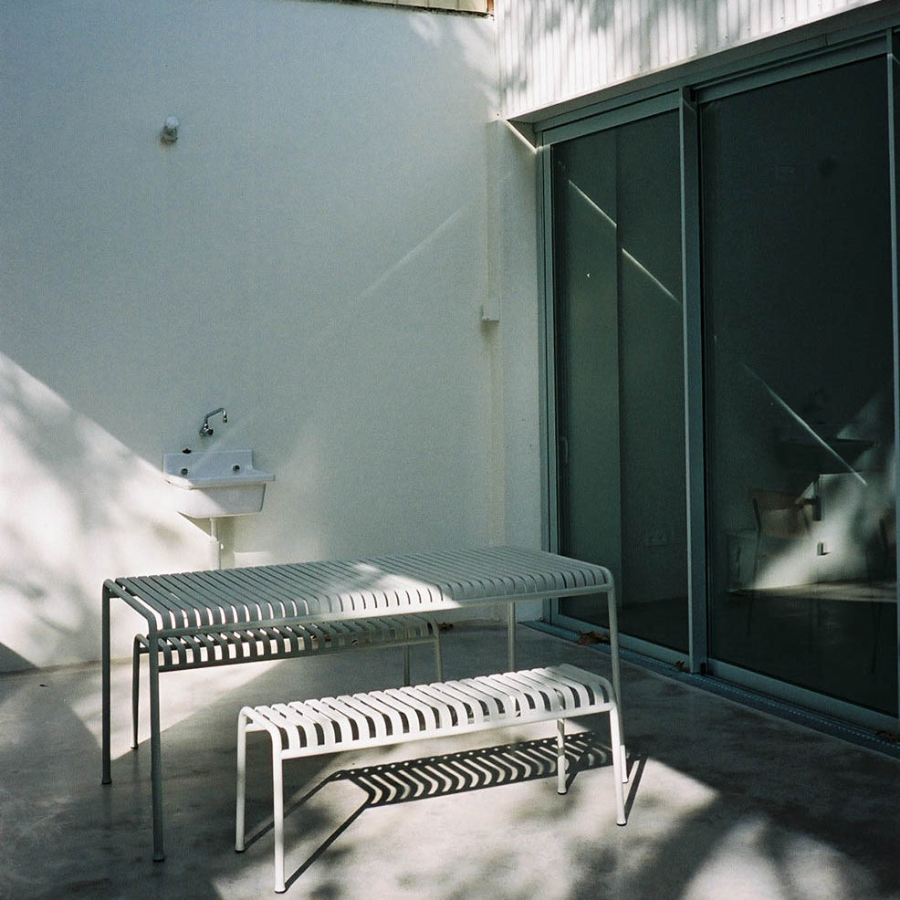 HAY Palissade Bench Sky Grey