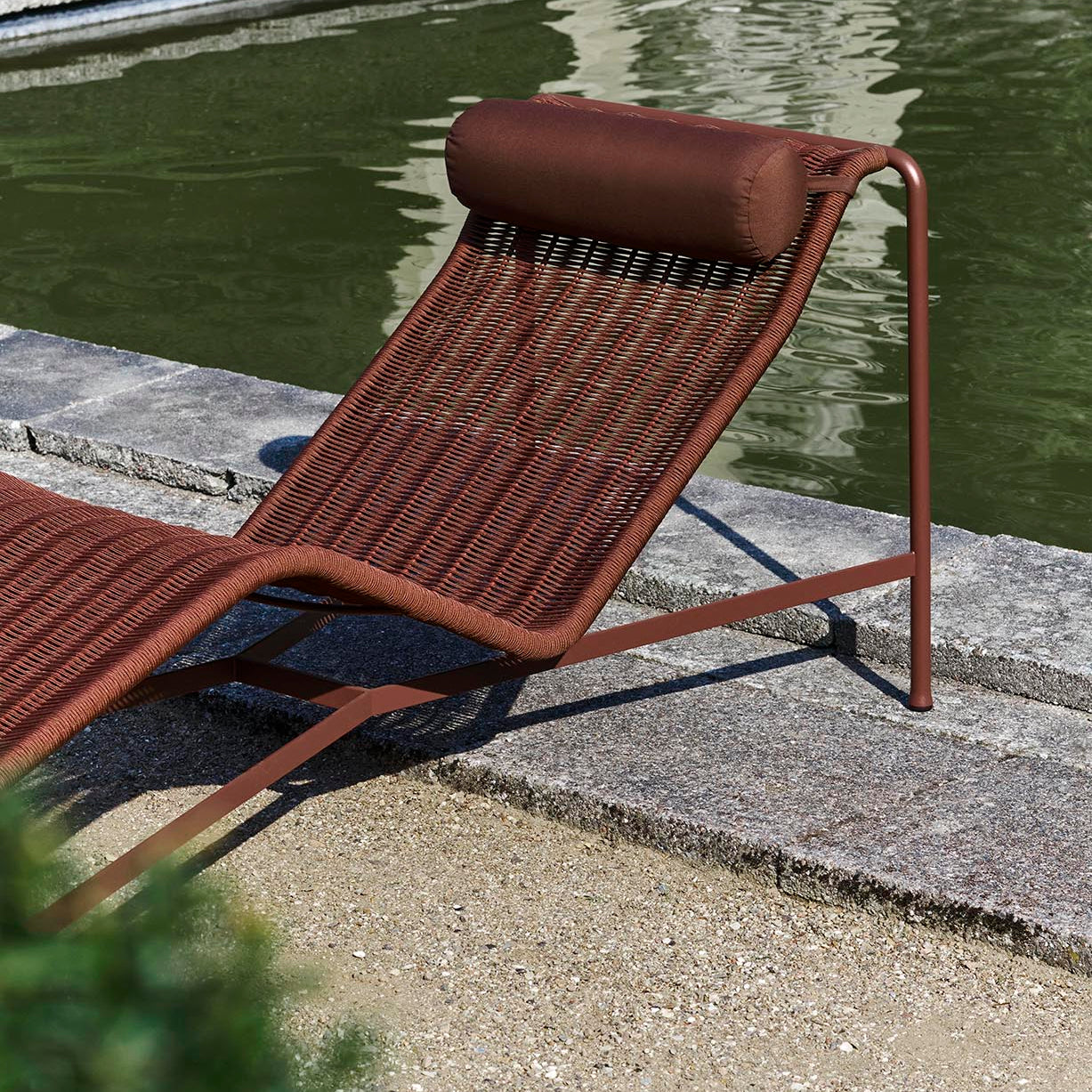 HAY Palissade Cord Chaise Longue Iron Red