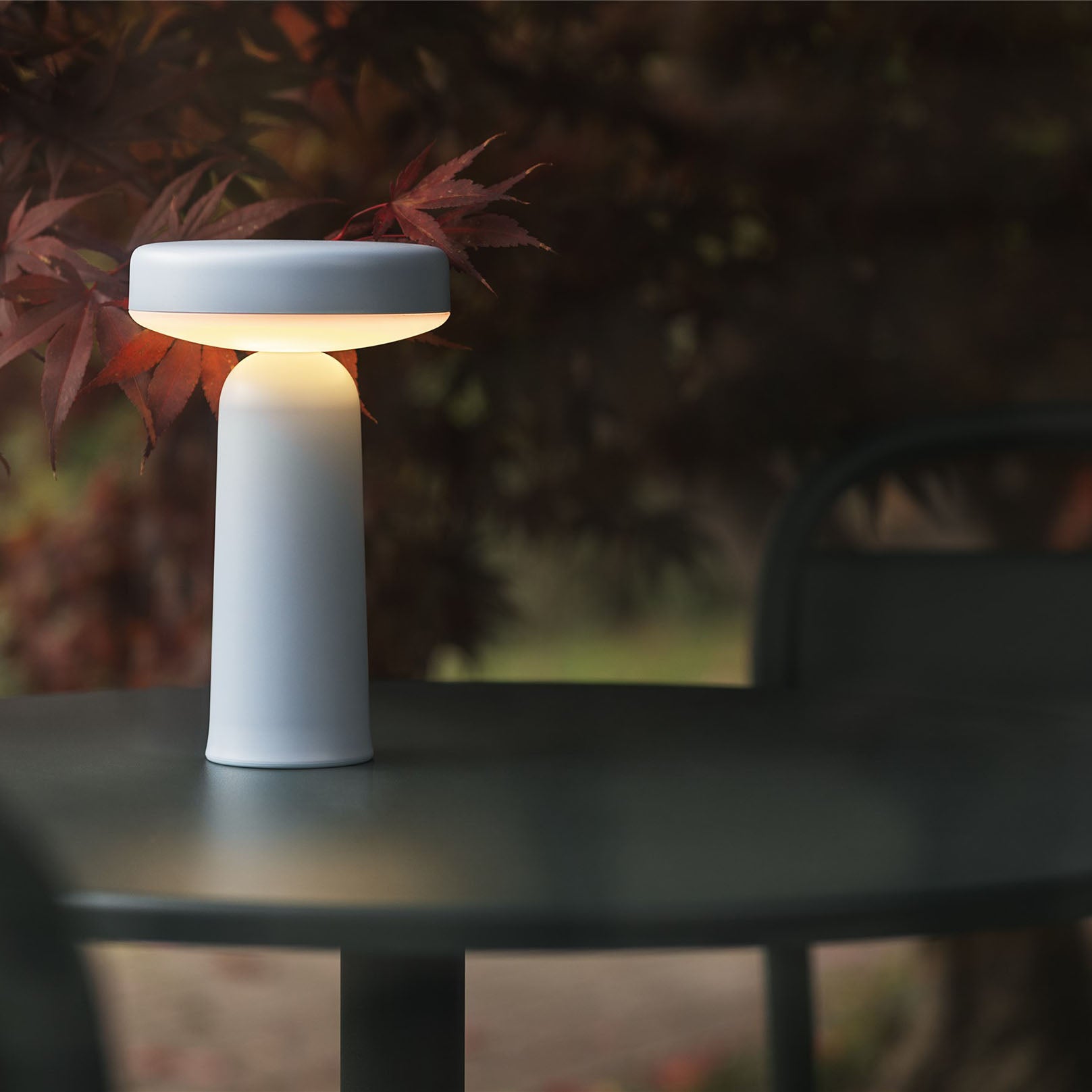 Muuto Ease Portable Lamp