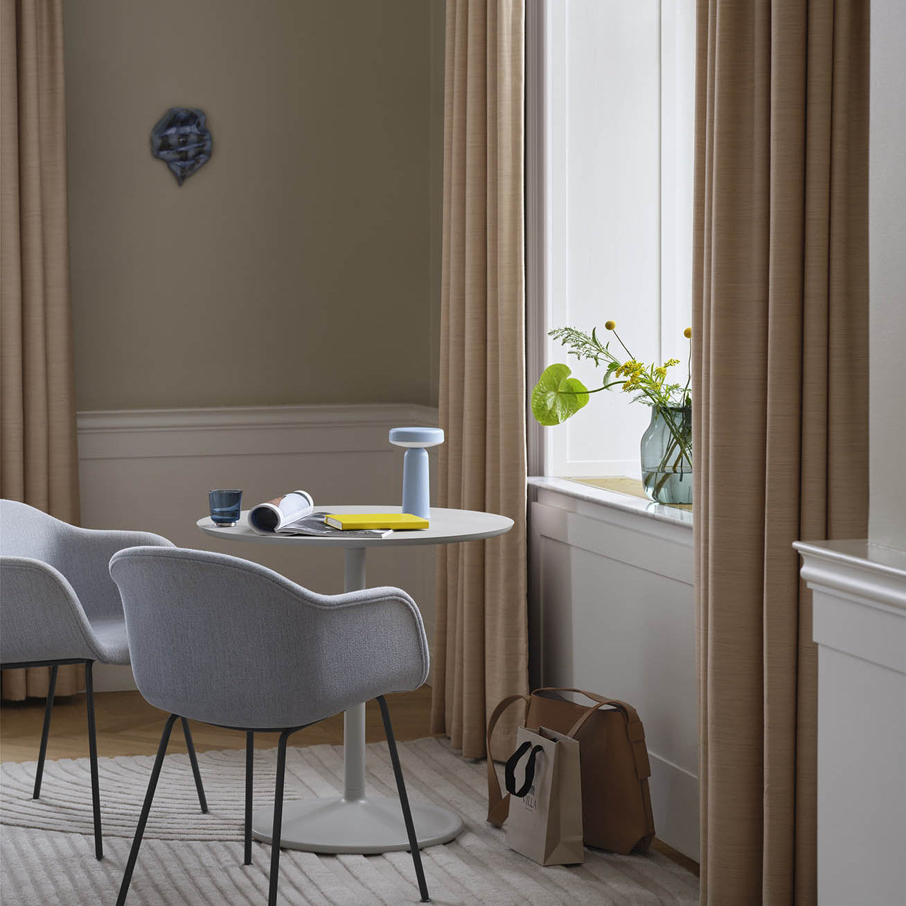Muuto Fiber Armchair Tube Base