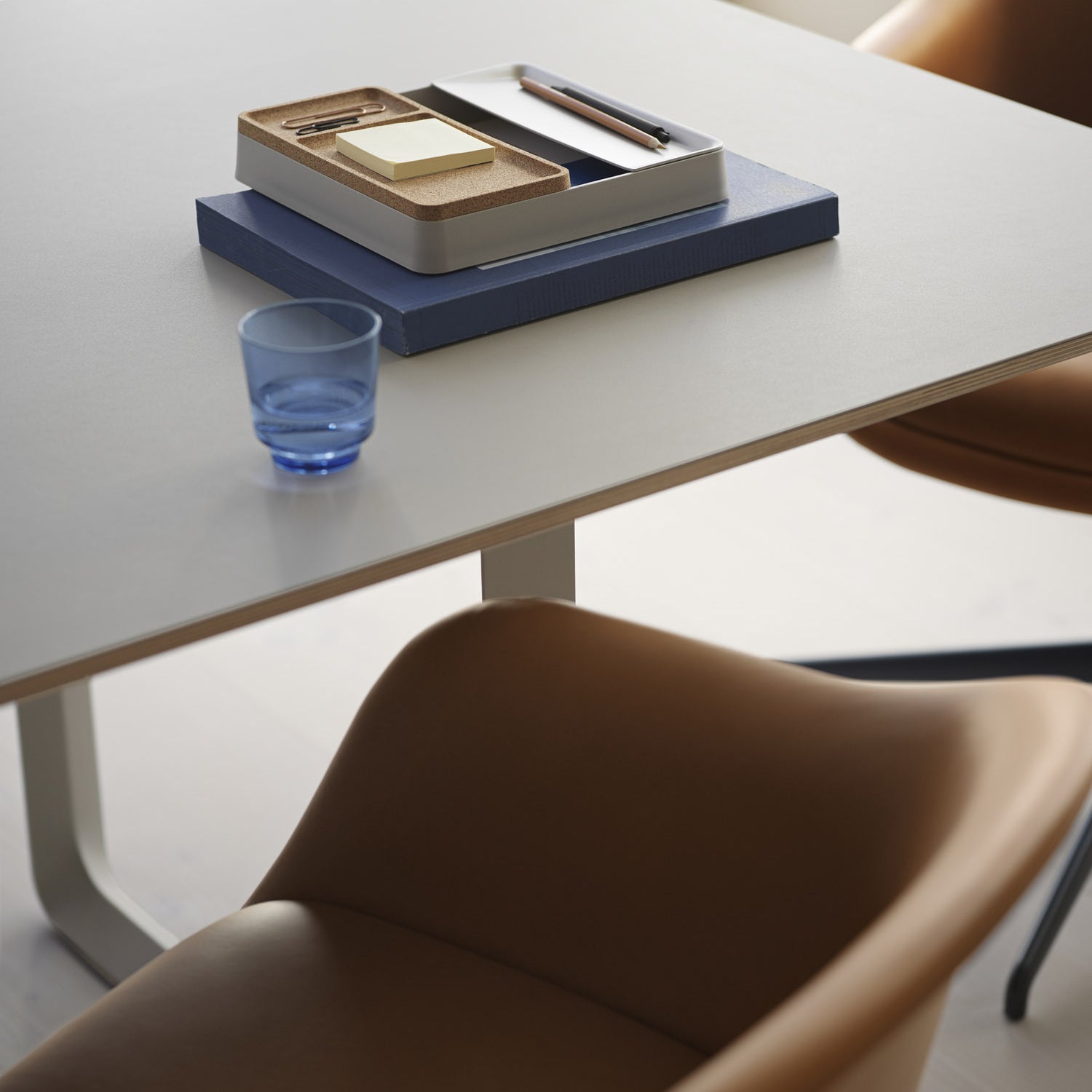 Muuto Fiber Conference Armchair