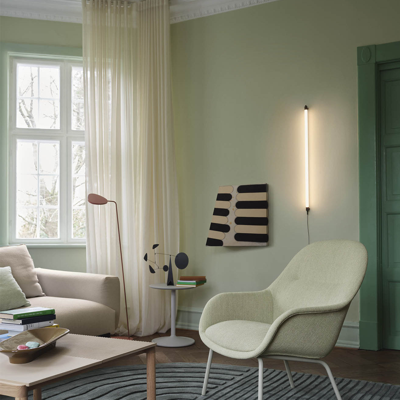 Muuto Fiber Lounge Armchair Tube Base