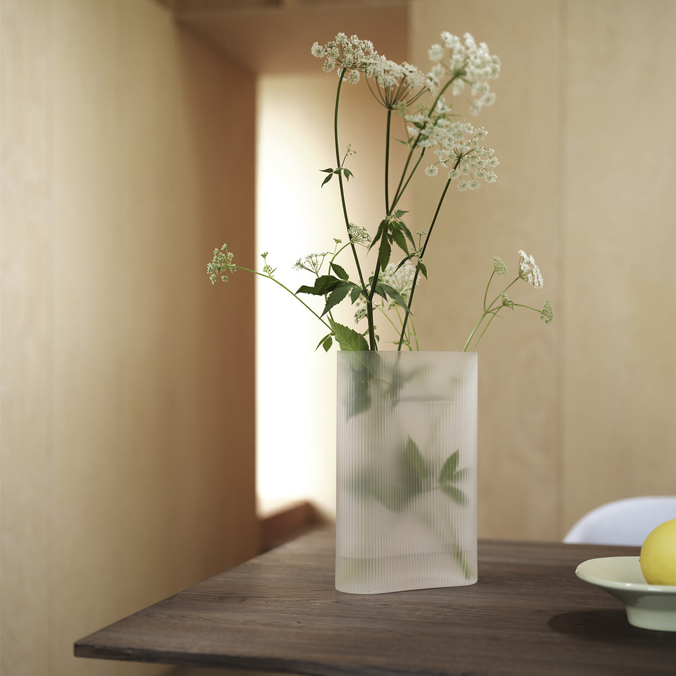 Muuto Ridge Vase White Frosted Glass