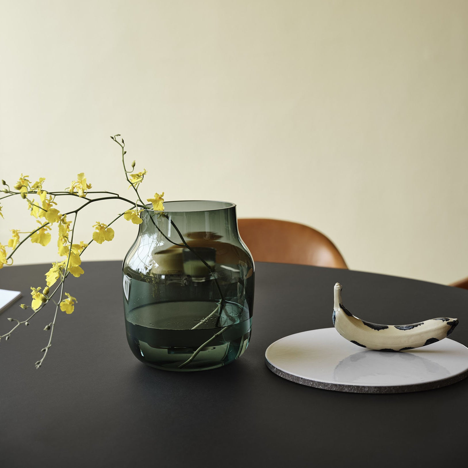 Muuto Silent Vase Dark Green