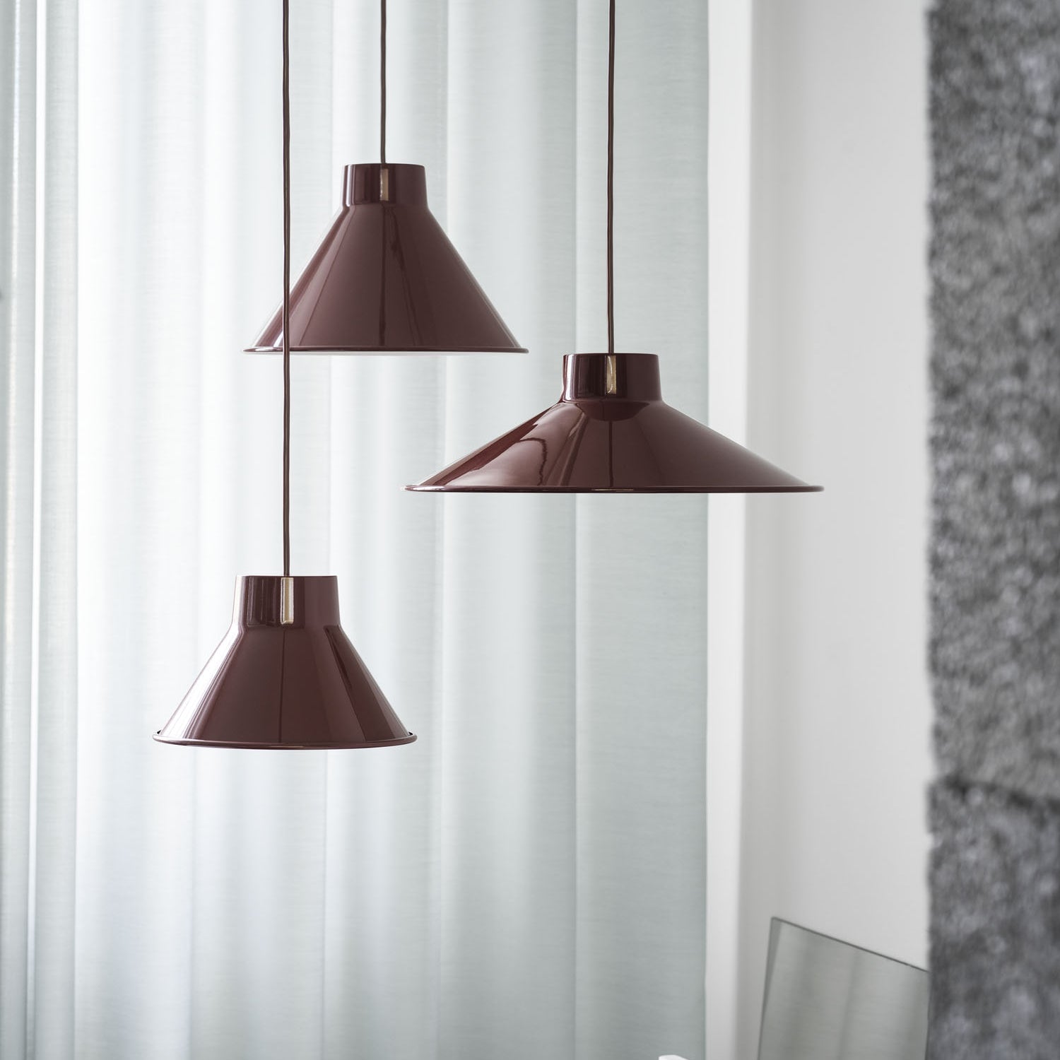 Muuto Top Pendant Deep Red