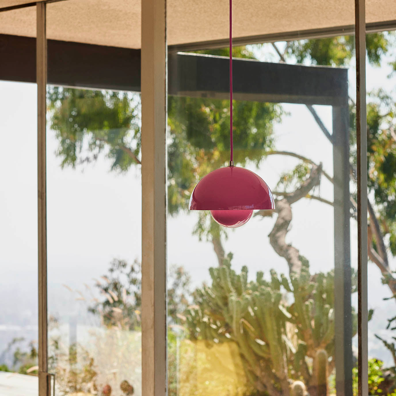 &Tradition Flowerpot Pendant VP1 Tangy Pink