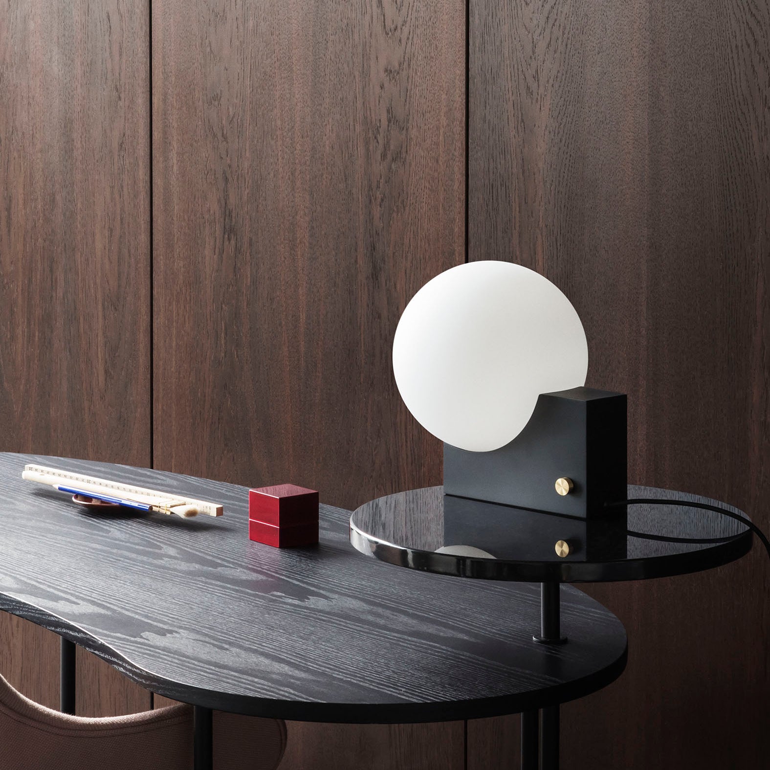 &Tradition Palette Desk JH9