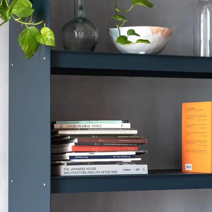 Util Plie Bookshelf 2 Doors Midnight Blue