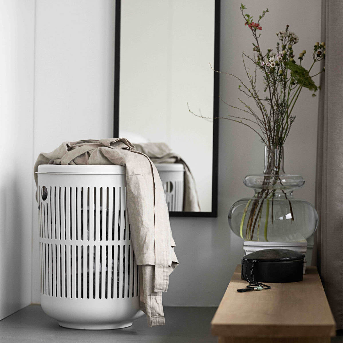 Zone Ume Laundry Basket with Lid 60L - White