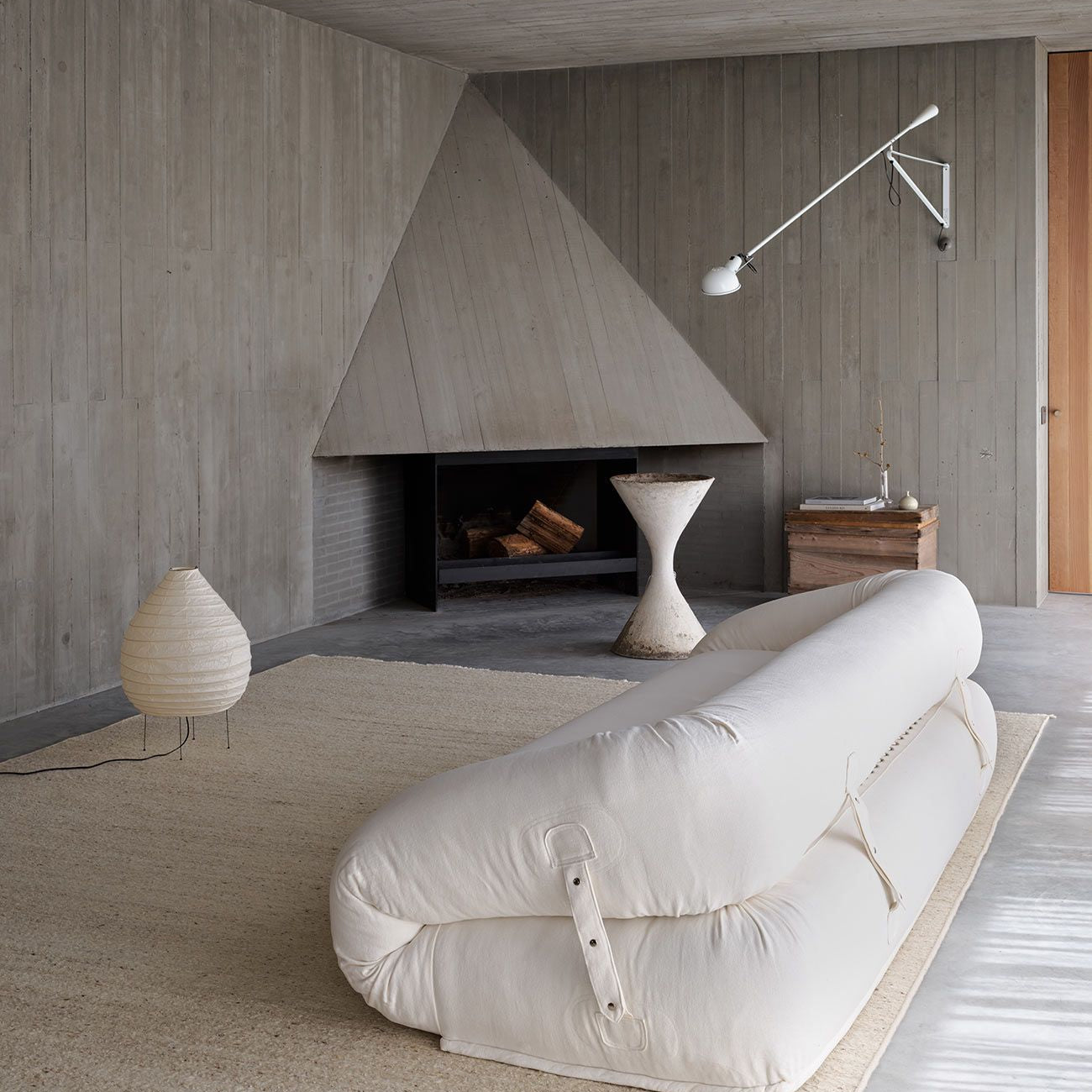 Armadillo Cable Wool Chevron Area Rug