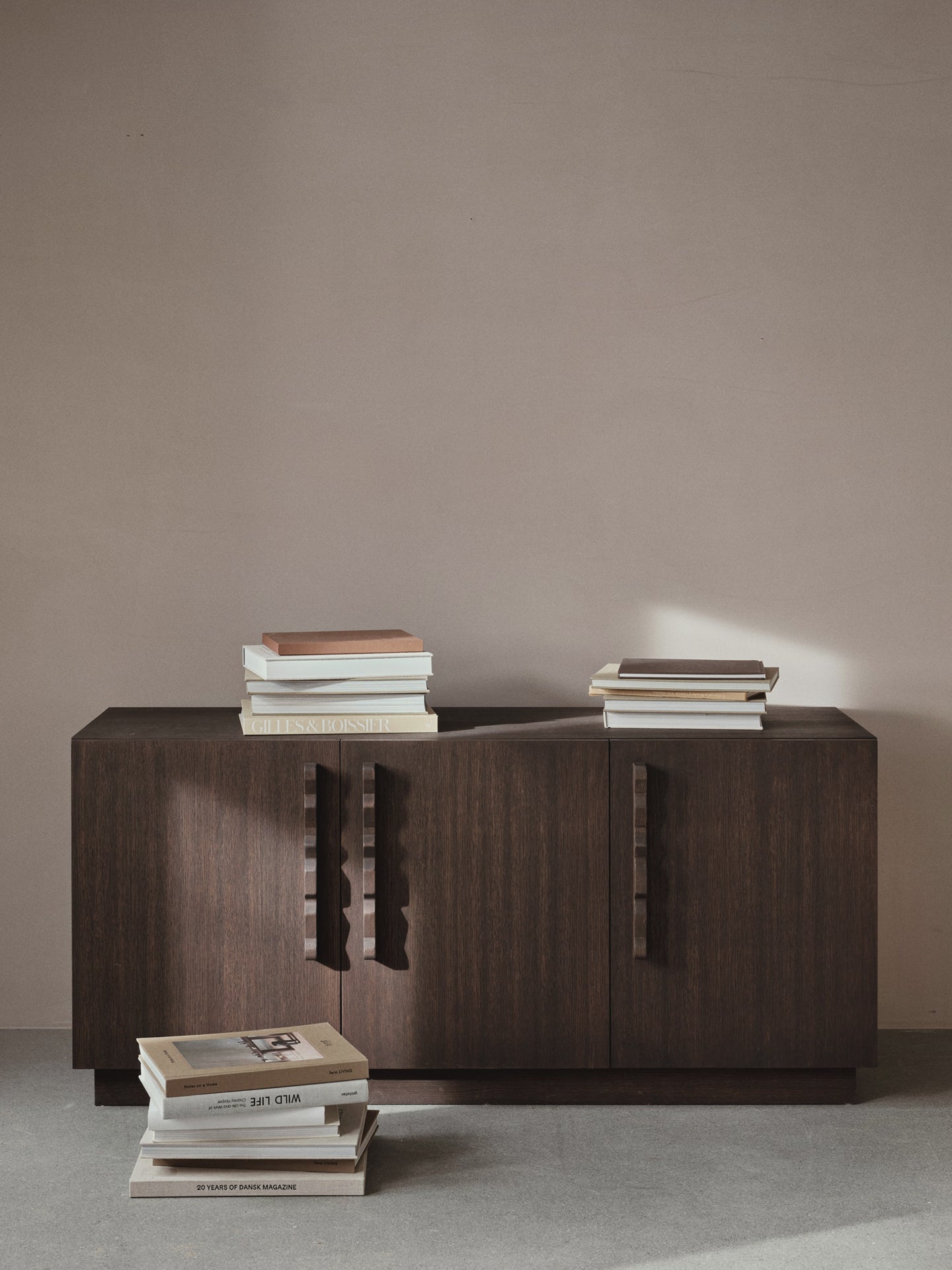 Ferm Living Arum Portable Lamp Video