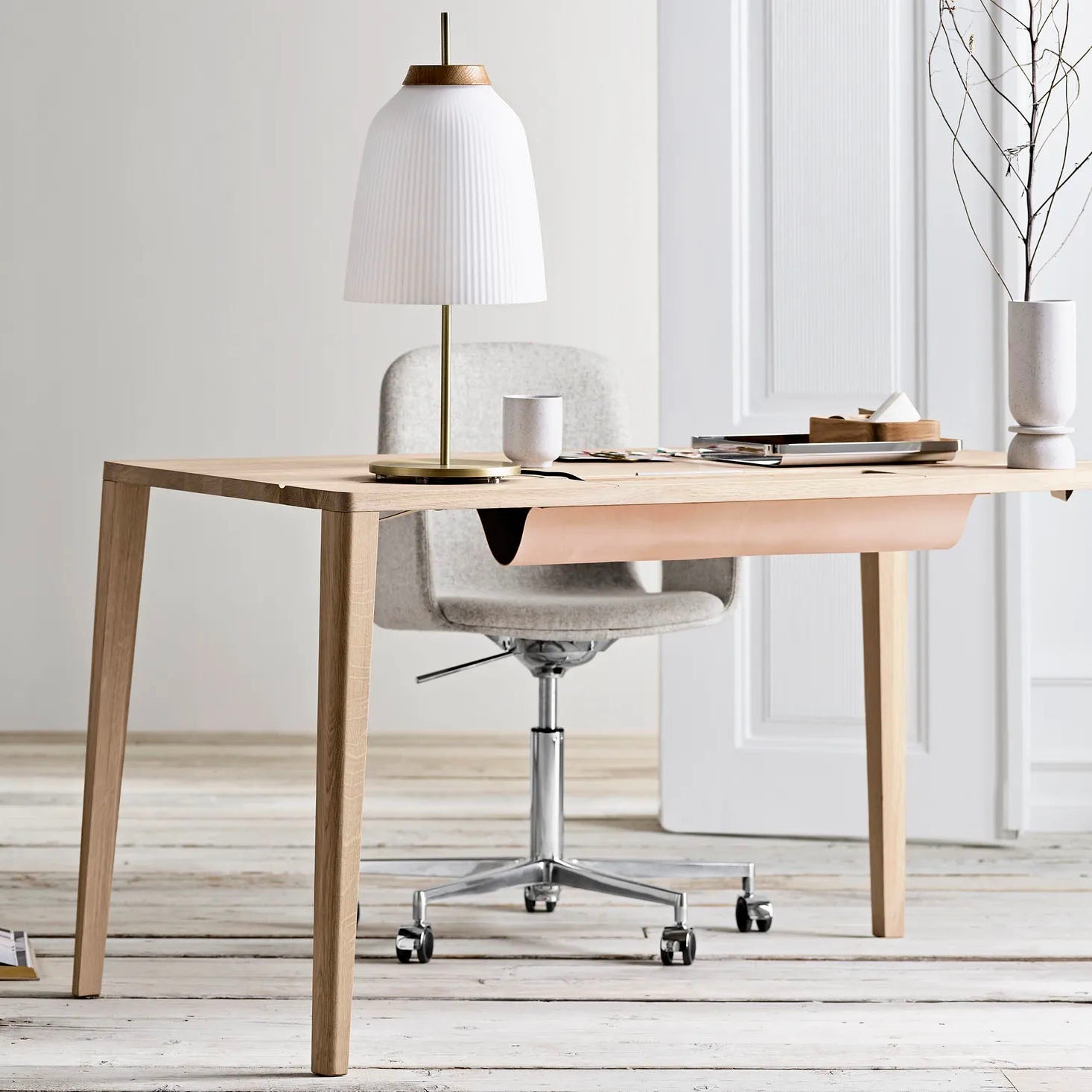 Bolia Graceful Desk