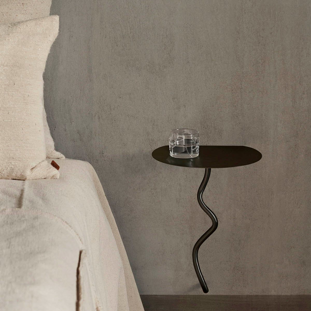 Ferm Living Curvature Wall Table Black Brass