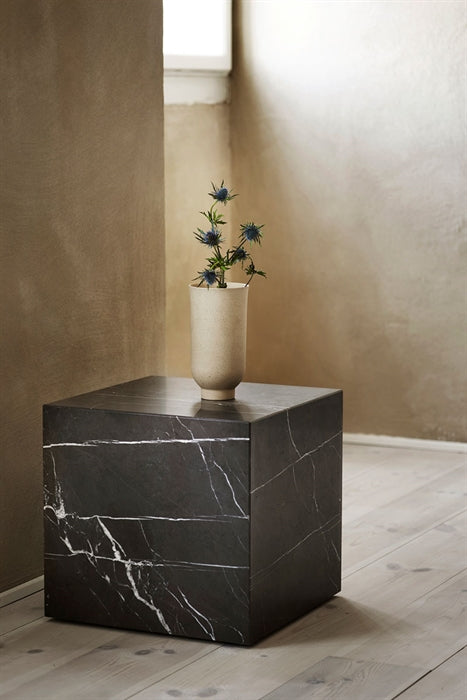 Menu Plinth Cubic Black Marble