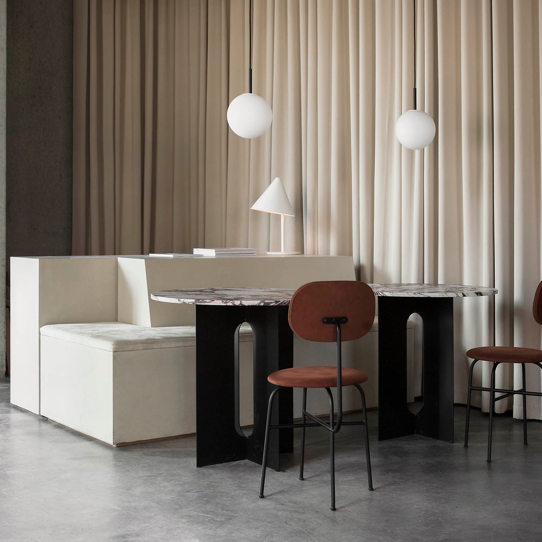 Menu TR Bulb Pendant