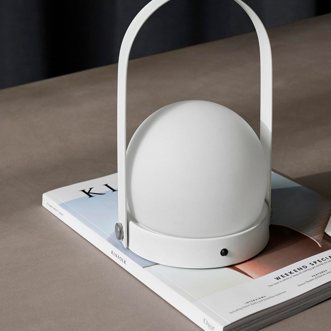 Menu Carrie Lamp White
