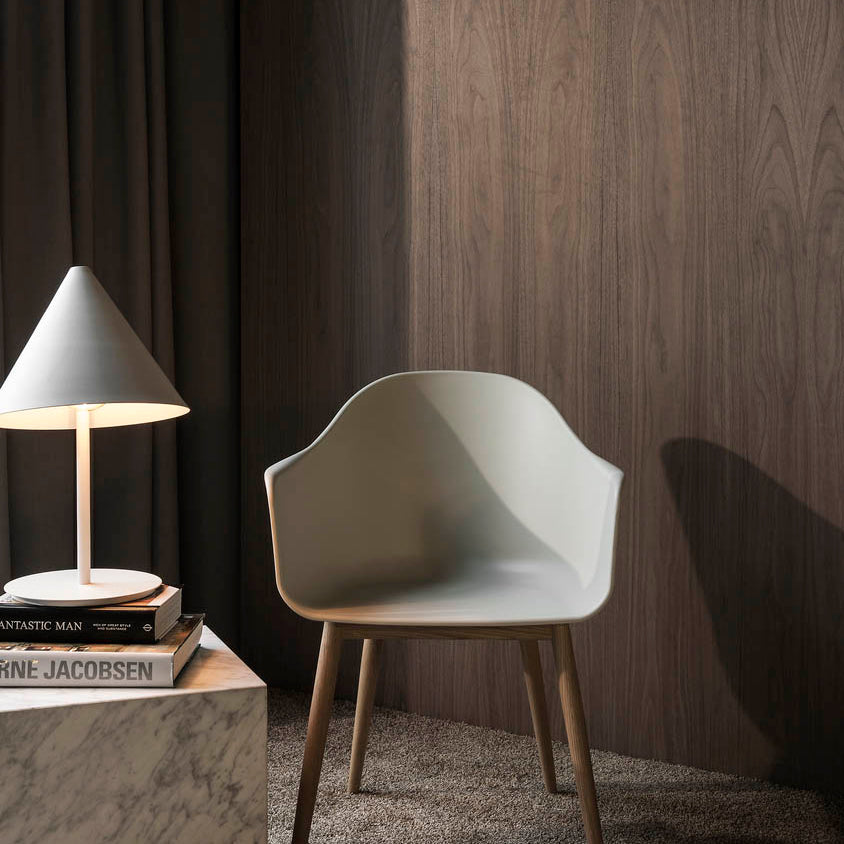 Menu Plinth Low White Carrara