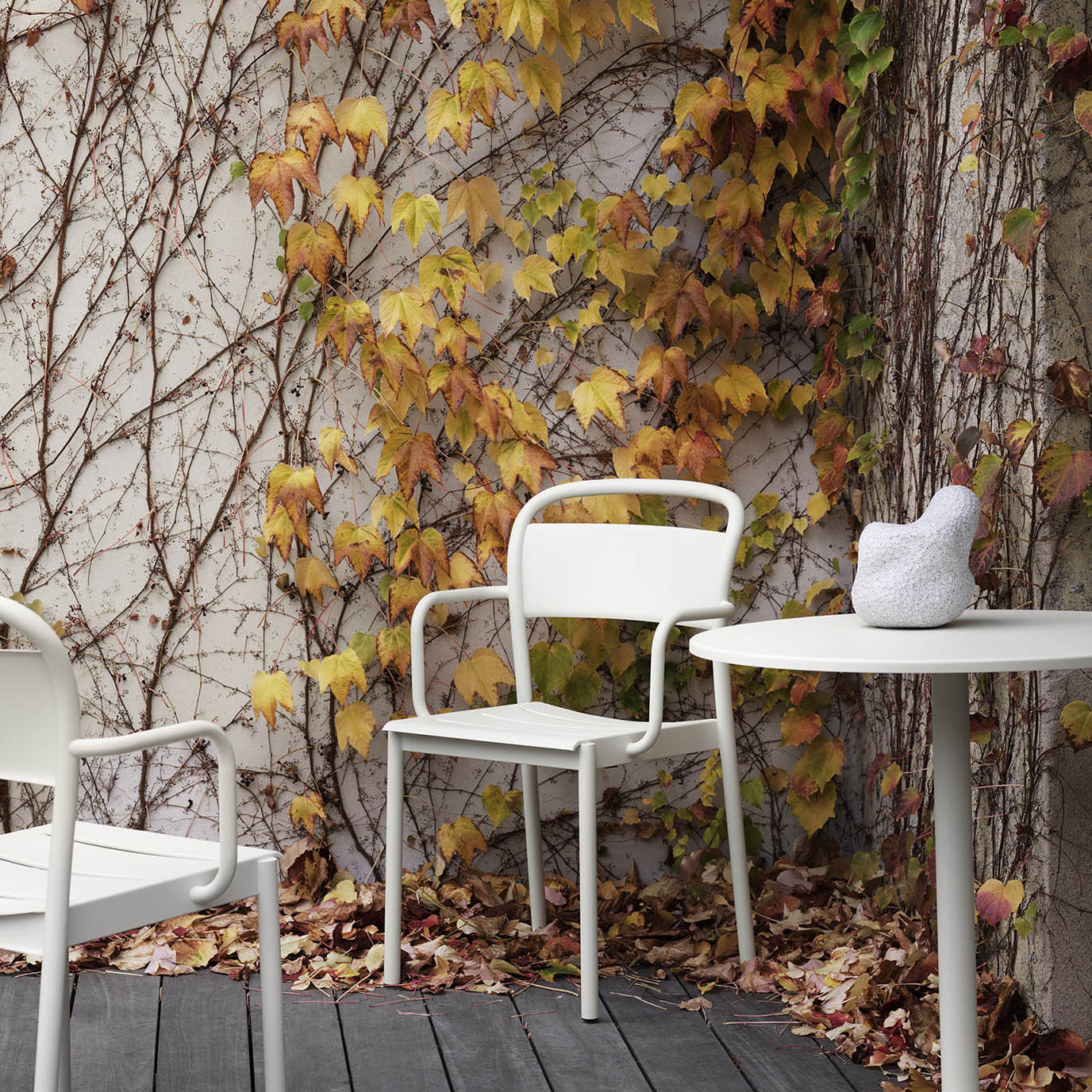 Muuto Linear Steel Armchair Offwhite