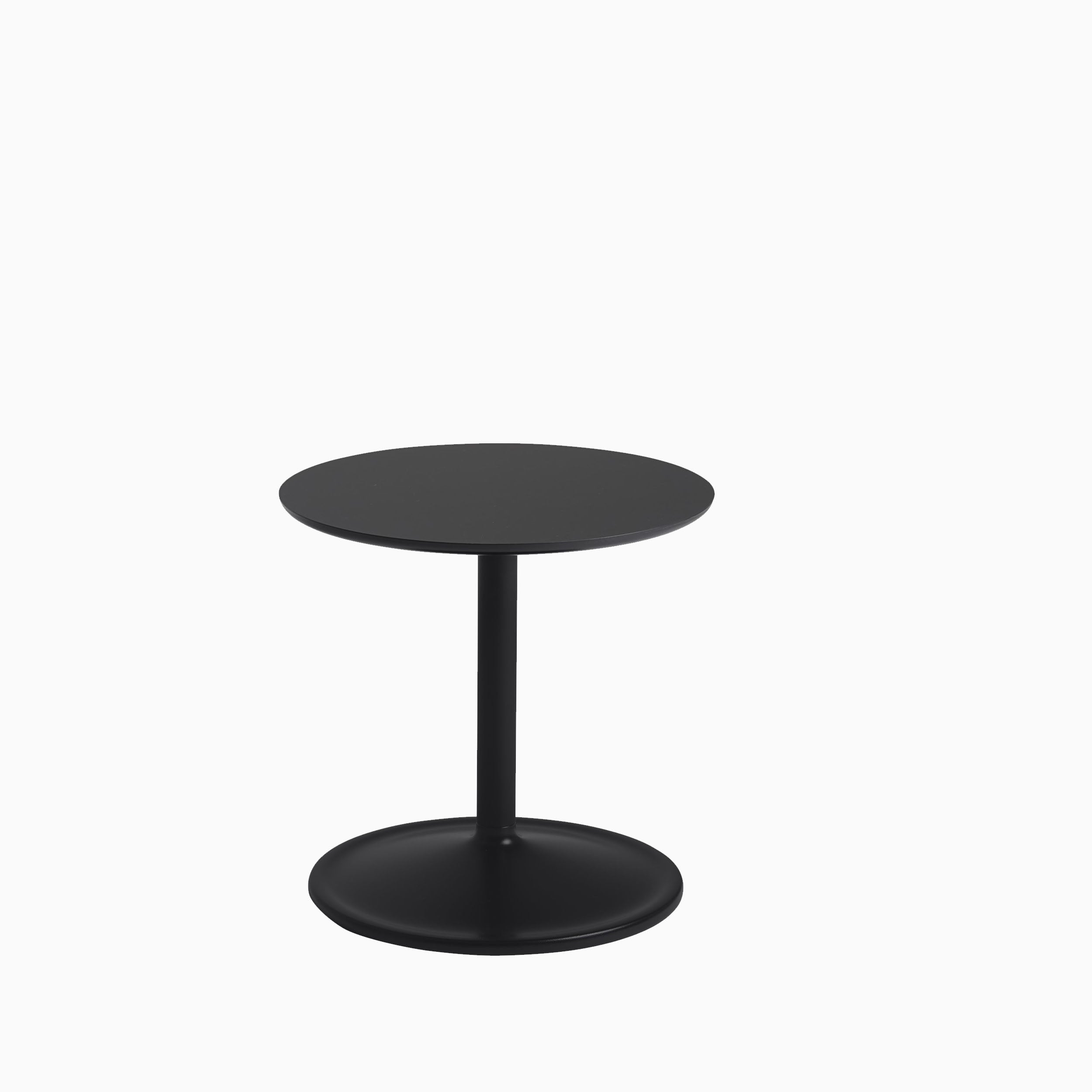 Muuto Soft Side Table H40cm Black