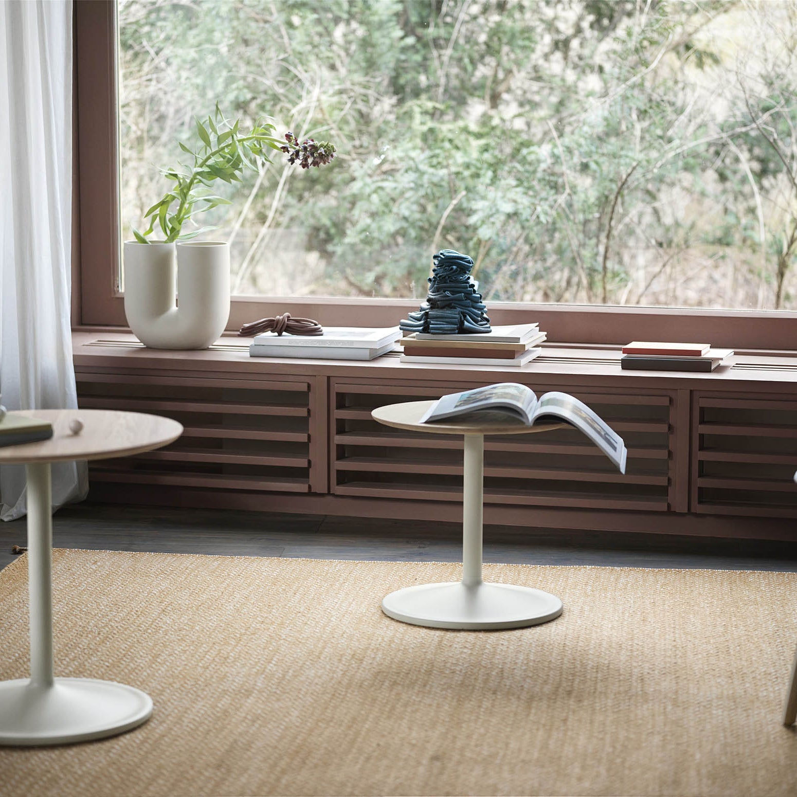 Muuto Soft Side Table H48cm D48cm Solid Oak