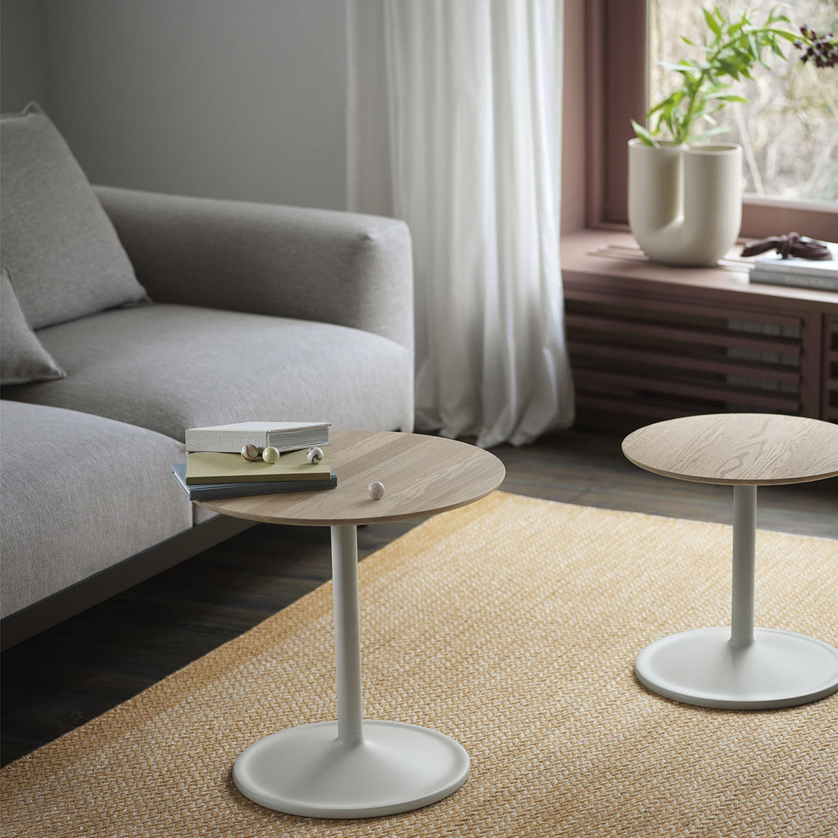 Muuto Soft Side Table H48cm D48cm Solid Oak