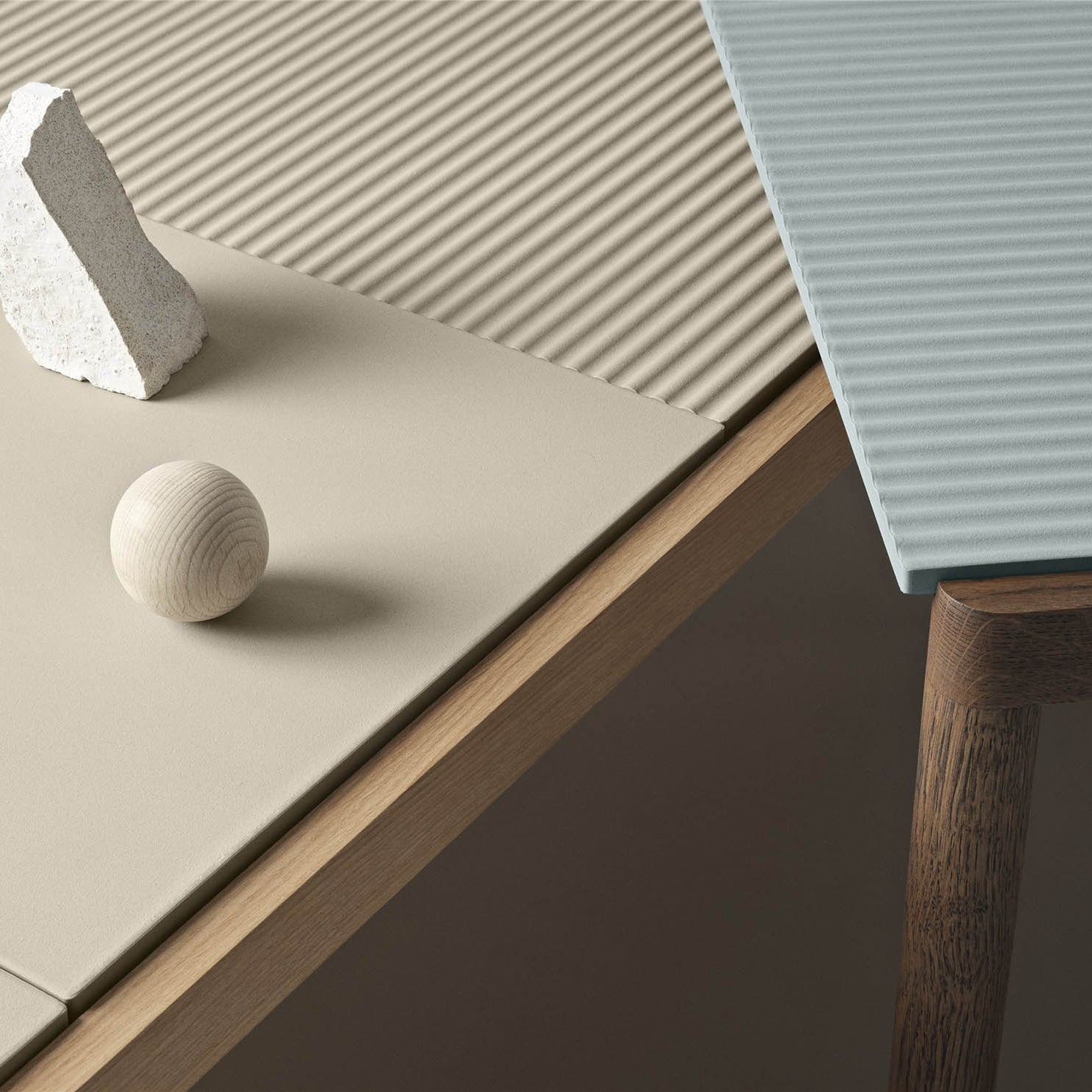 Muuto Couple Table