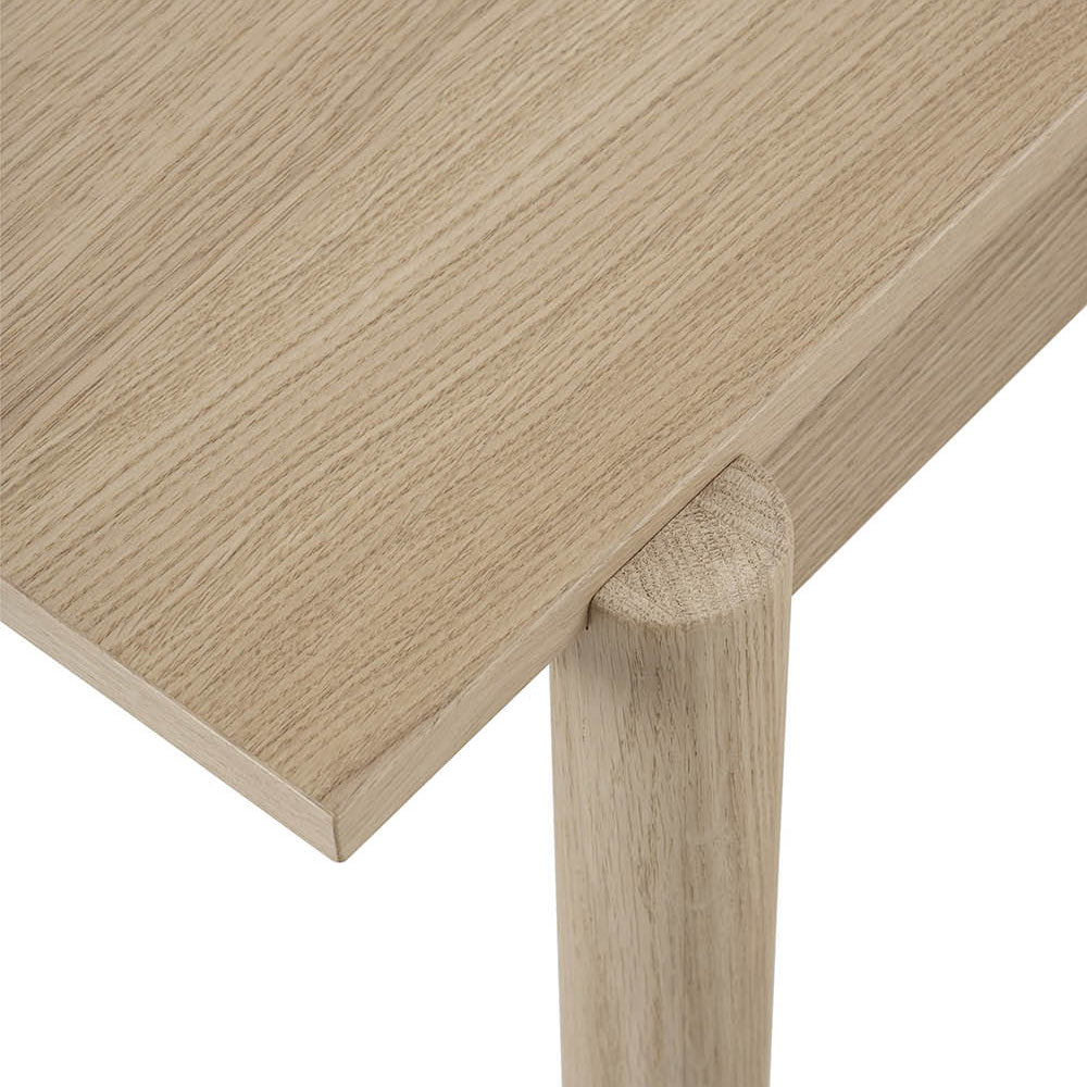 Muuto Linear Wood Table