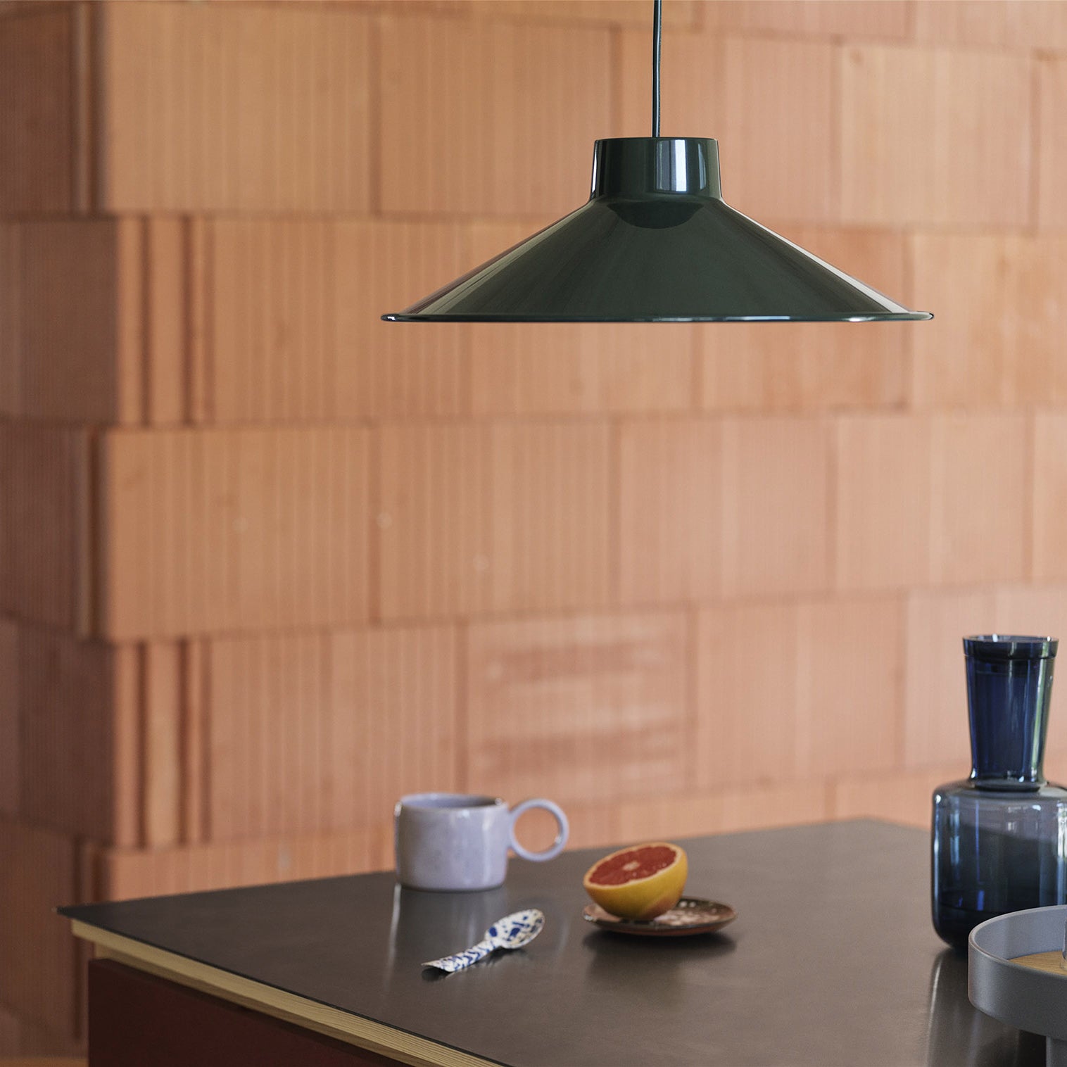 Muuto Raise Glasses Dark Blue